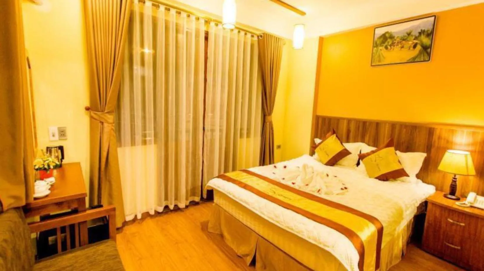 Photo of the whole room, Bed in Heart Of Sapa Hotel