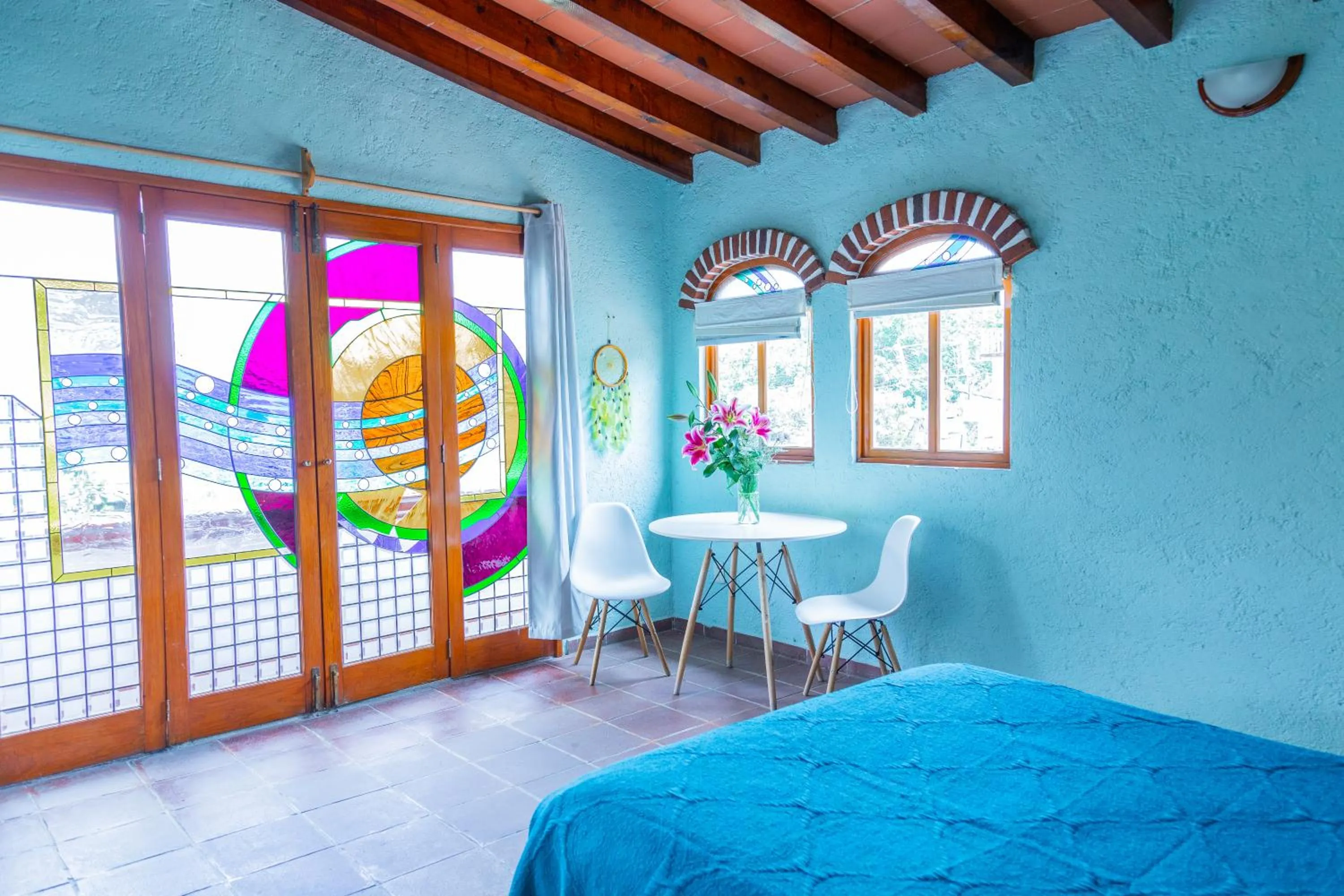 Photo of the whole room, Bed in Colibrí Turquesa