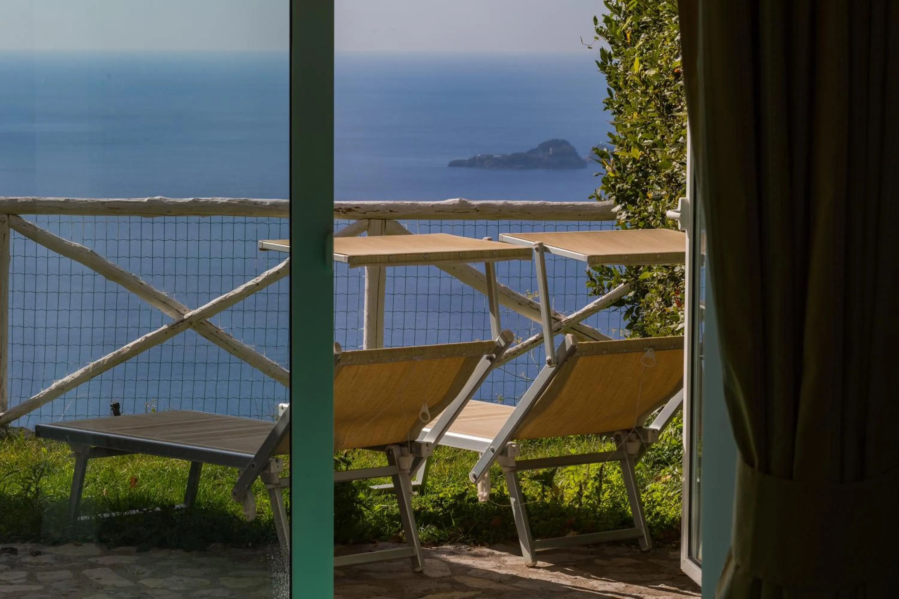Sea view in Bacio del Sole B&B Positano