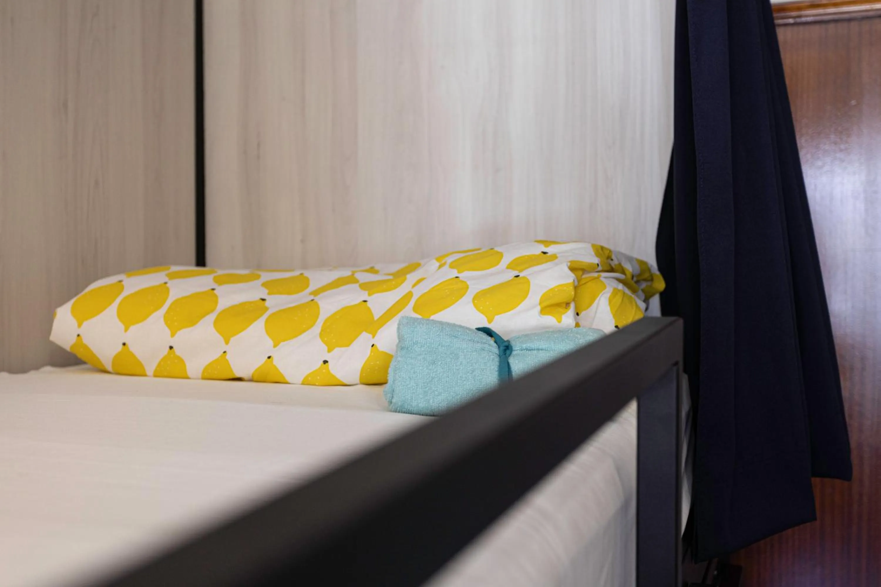 Bed in Lemon Hostel Faro