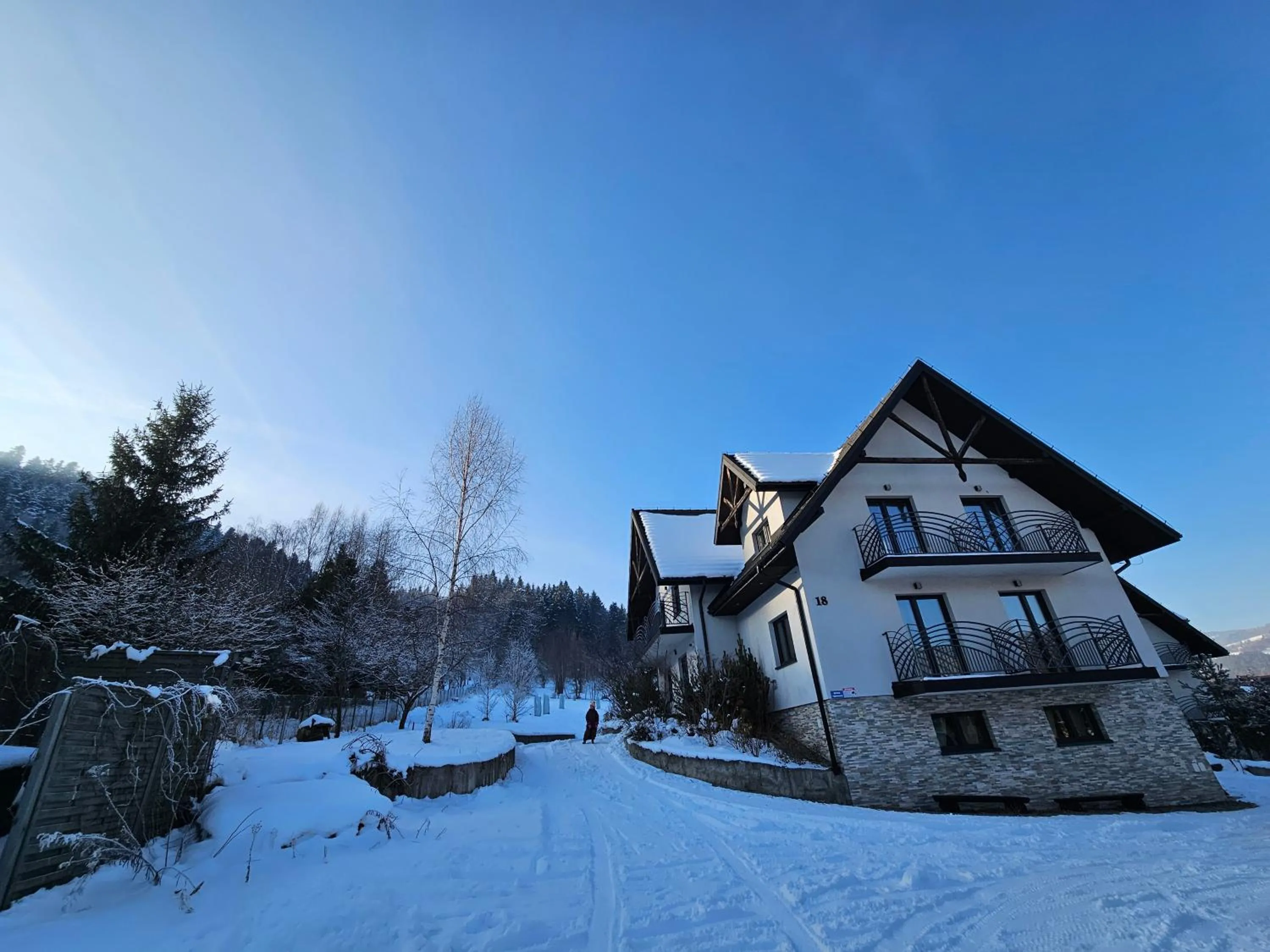 Property building in Otulina Park