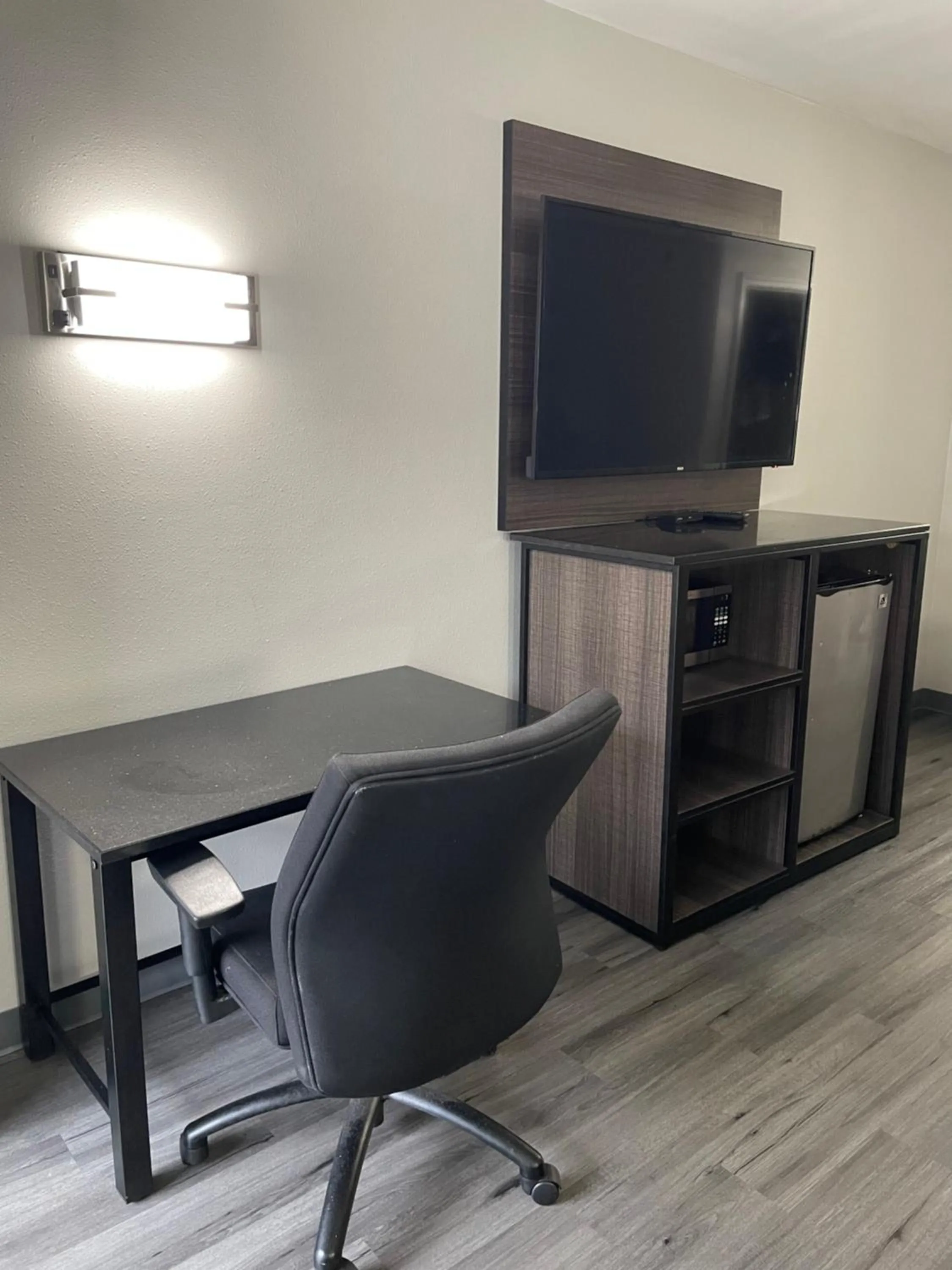 Griffin Inn & Suites