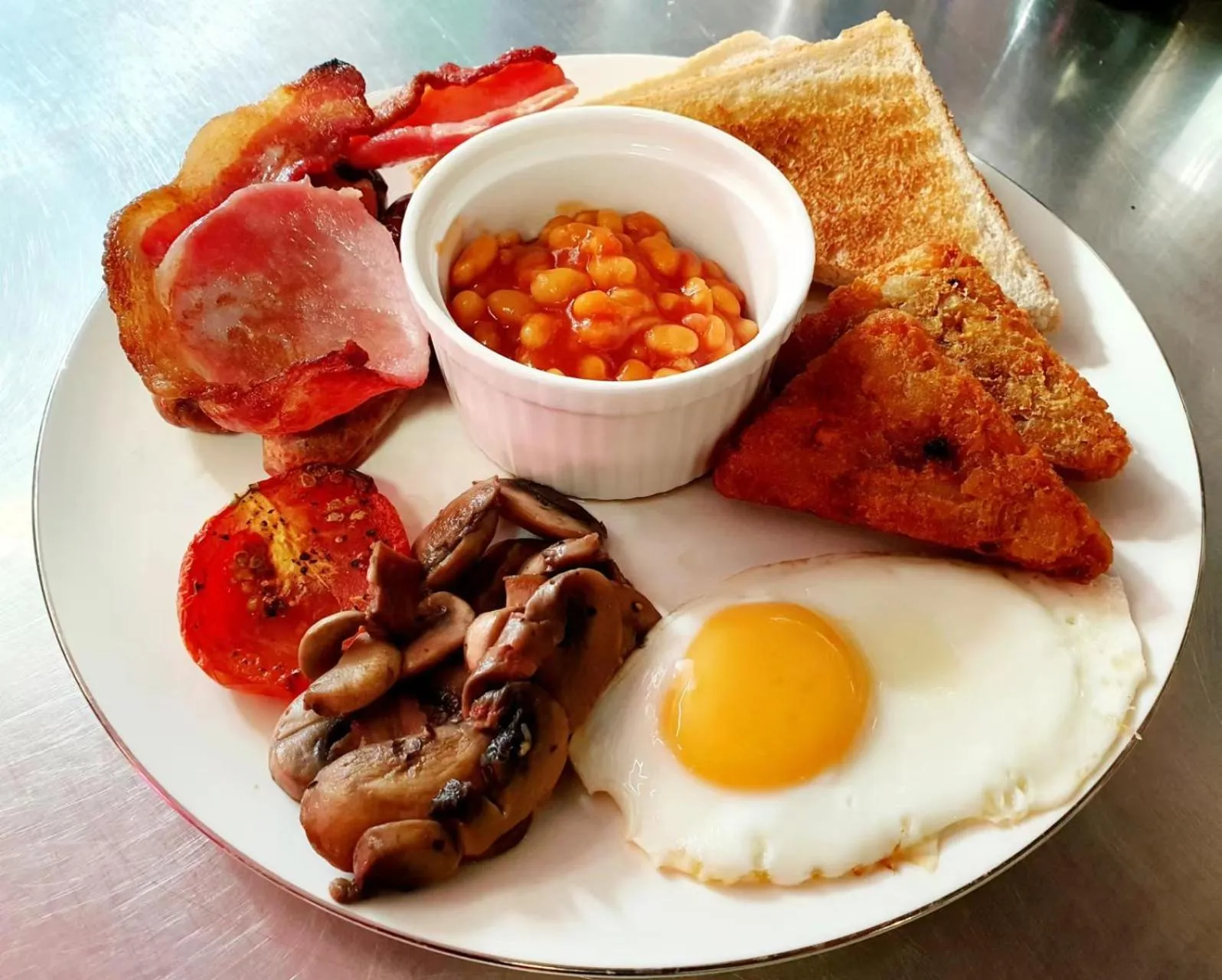 Breakfast in Drake Hotel Plymouth