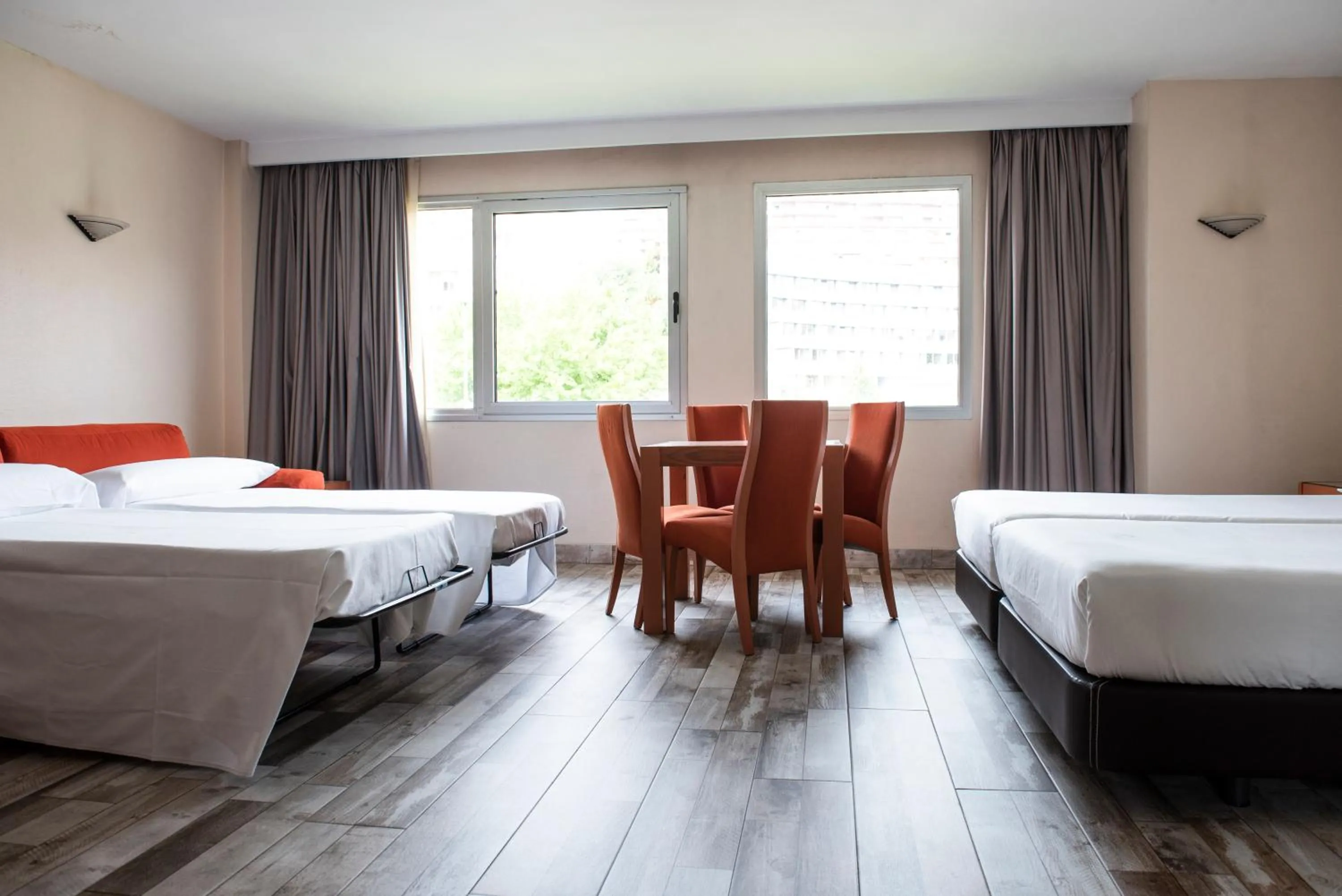 Photo of the whole room, Bed in Hotel Palacio del Mar