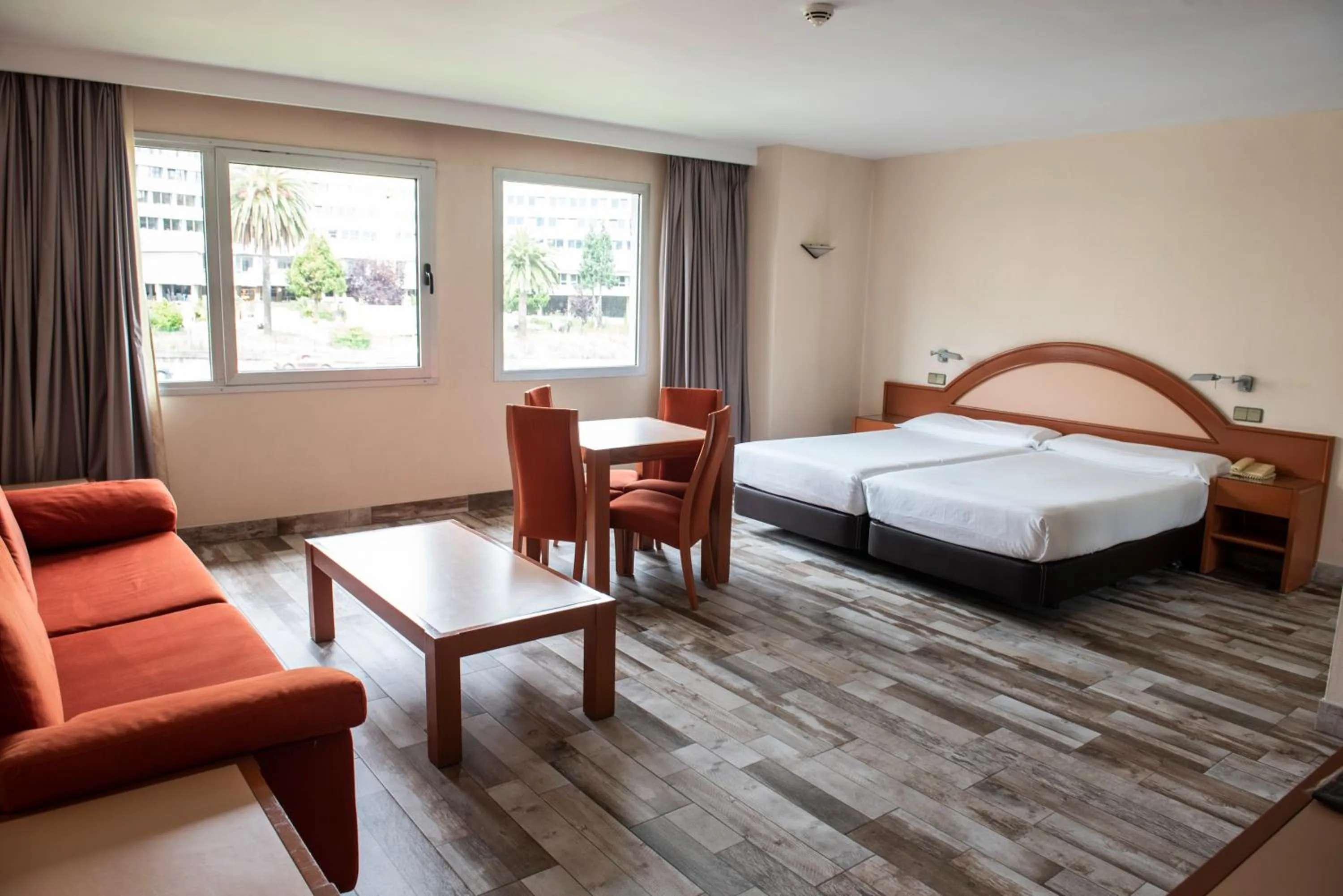 Photo of the whole room, Bed in Hotel Palacio del Mar