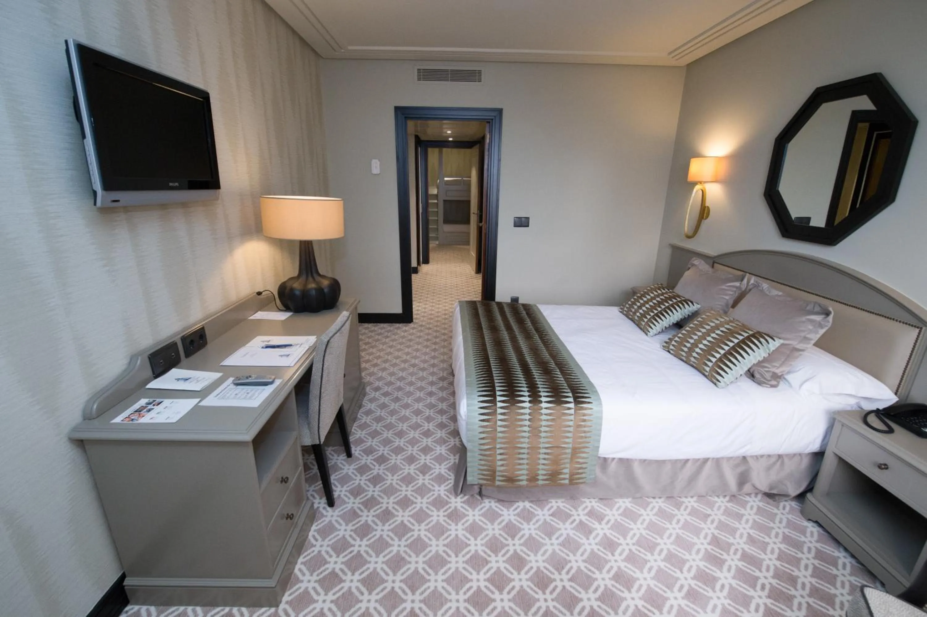 Bedroom, Bed in Hotel Bahía