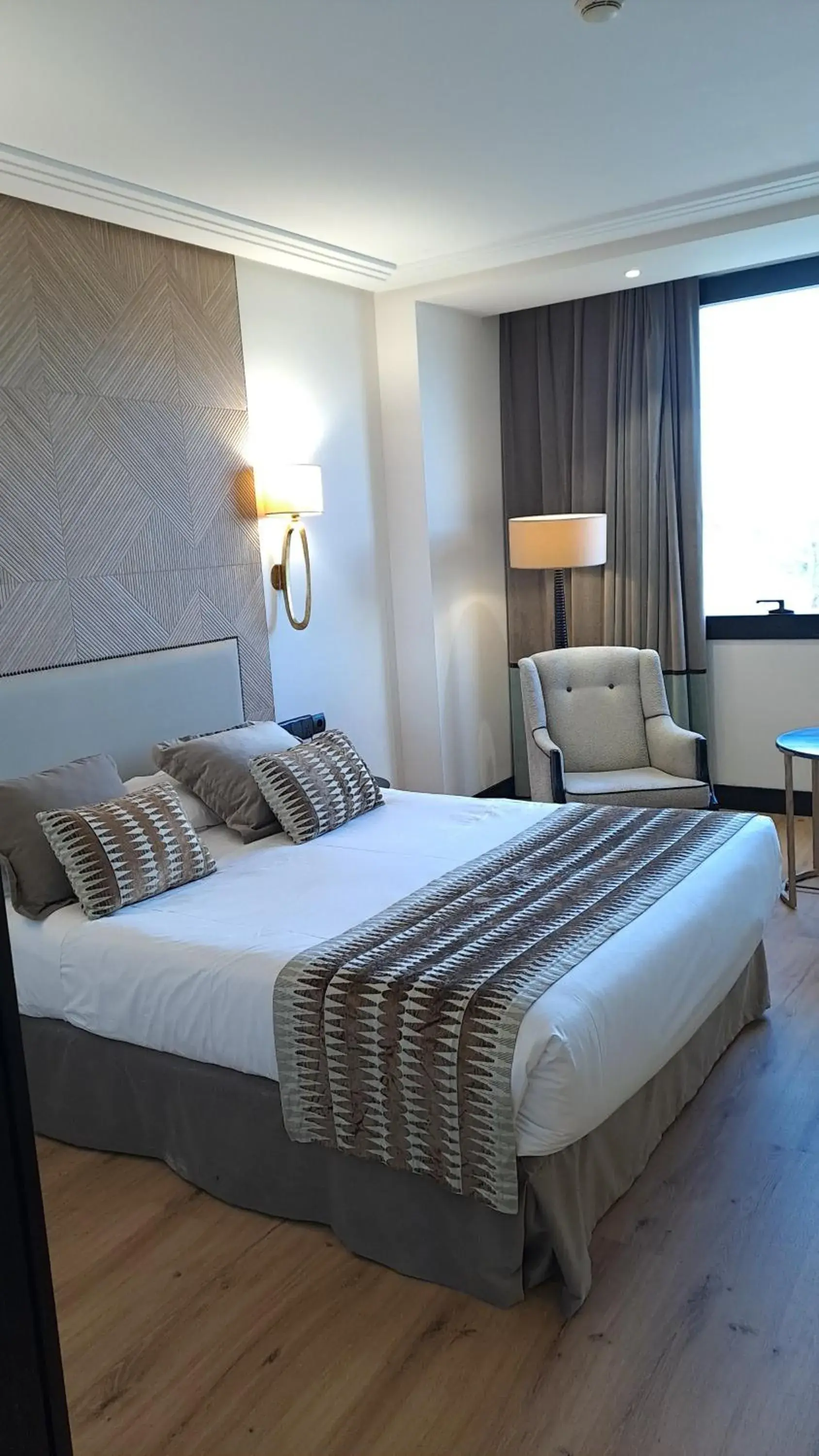 Double or Twin Room with City View (1 adult) in Hotel Bahía Double or Twin Room with City View (1 adult) in Hotel Bahía