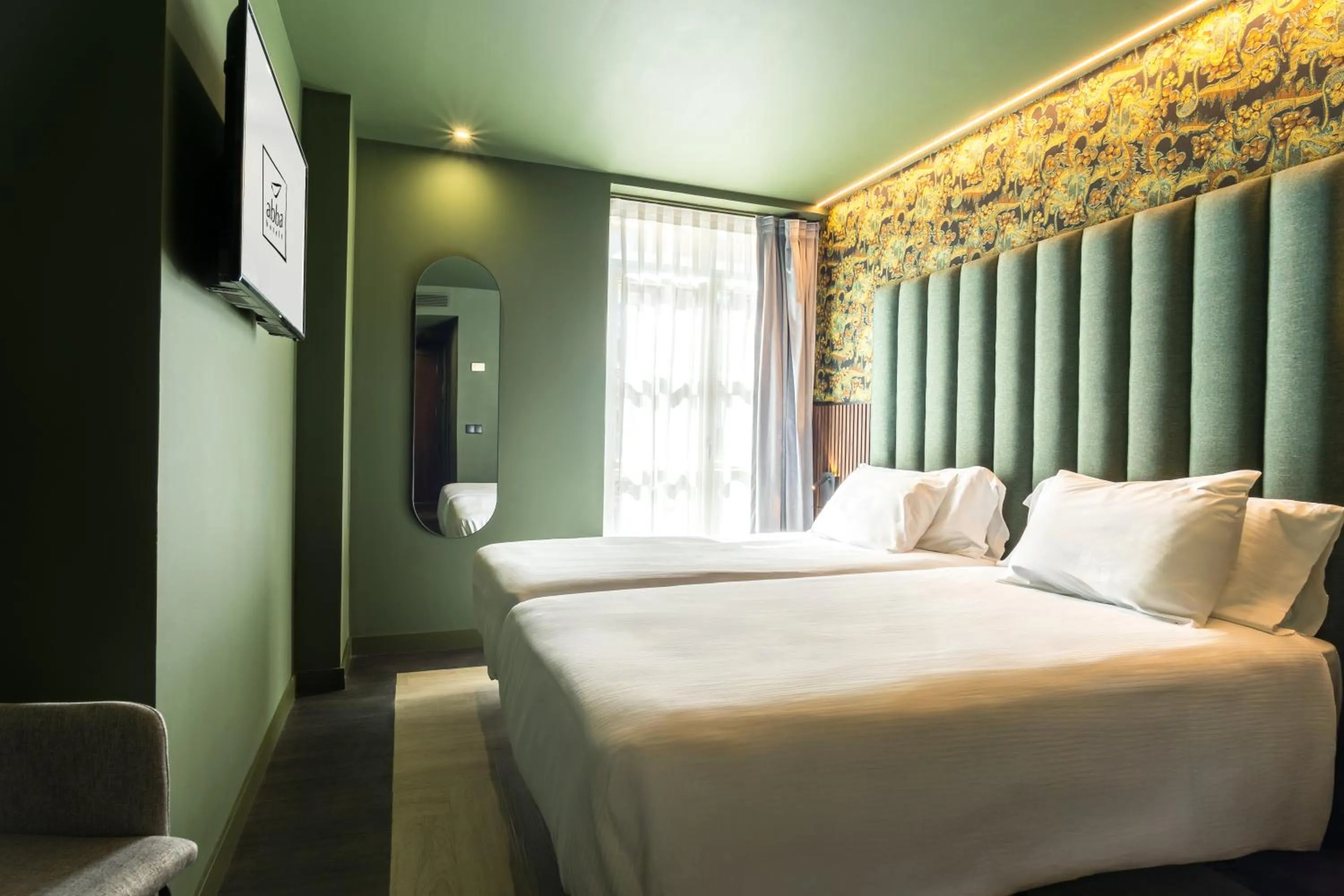 Double Room in Abba Santander