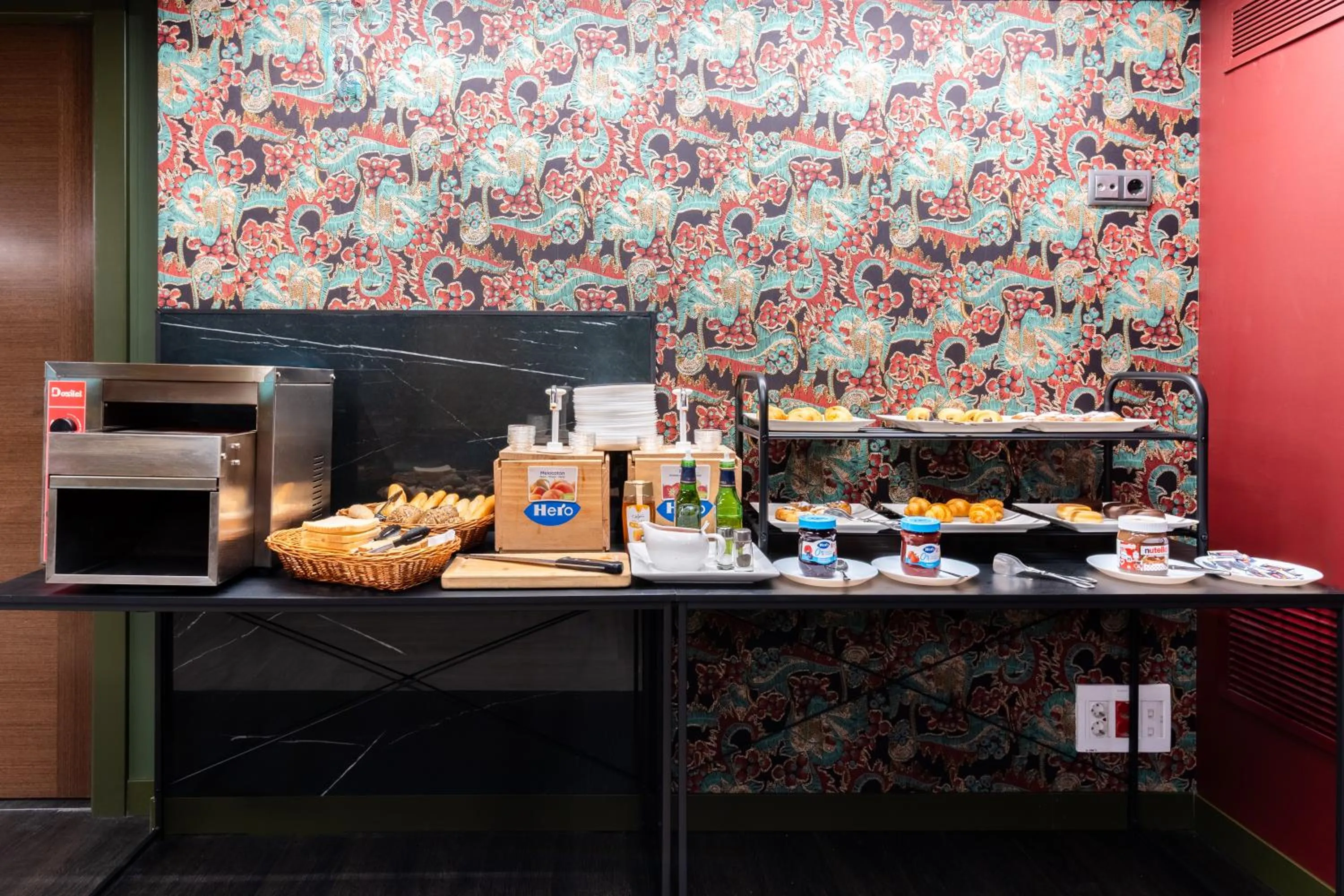 Buffet breakfast in Abba Santander