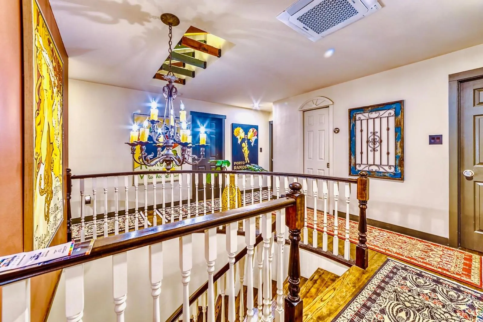 Living room in Neocolonial Nouveau Kensington Vacation Home