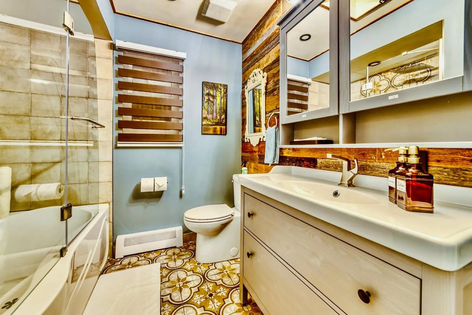 Toilet in Neocolonial Nouveau Kensington Vacation Home