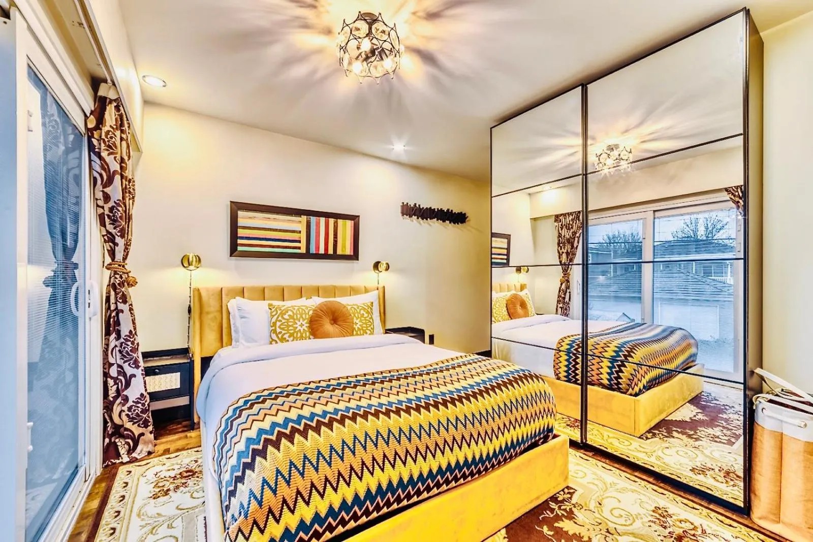 Bed in Neocolonial Nouveau Kensington Vacation Home