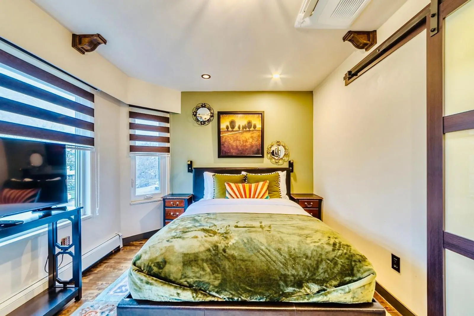 Bed in Neocolonial Nouveau Kensington Vacation Home