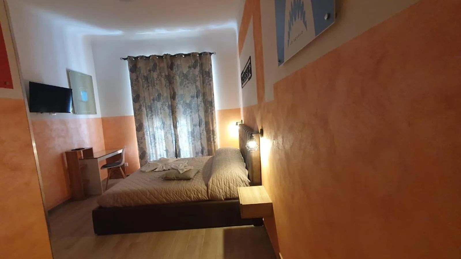 Photo of the whole room, Bed in Cinemovie Guesthouse