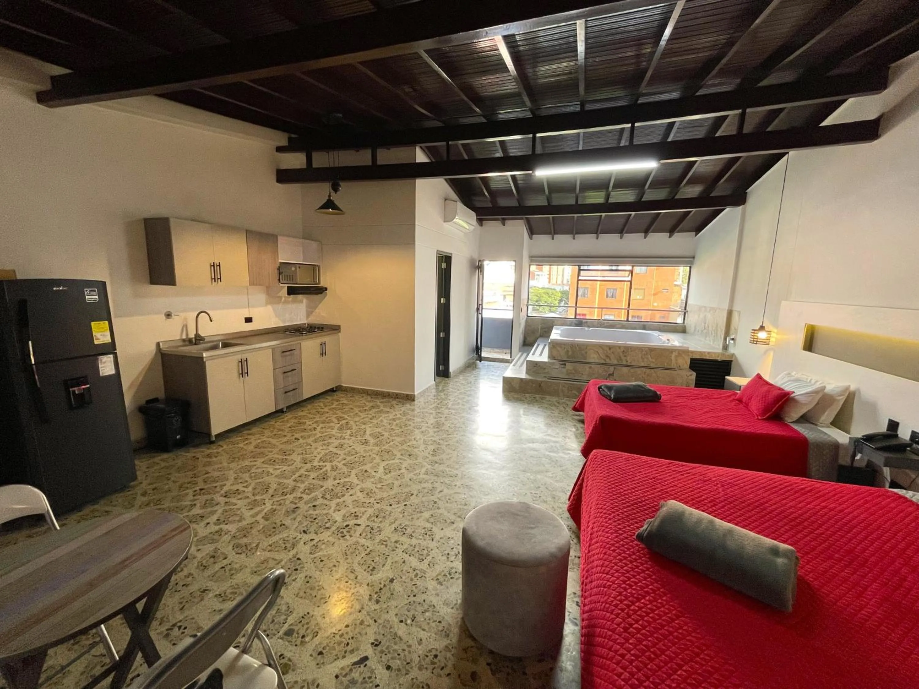 Photo of the whole room in Hotel Ofix