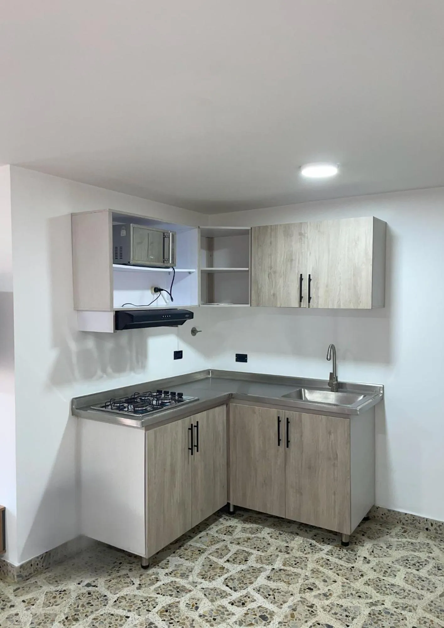 Kitchen or kitchenette in Hotel Ofix