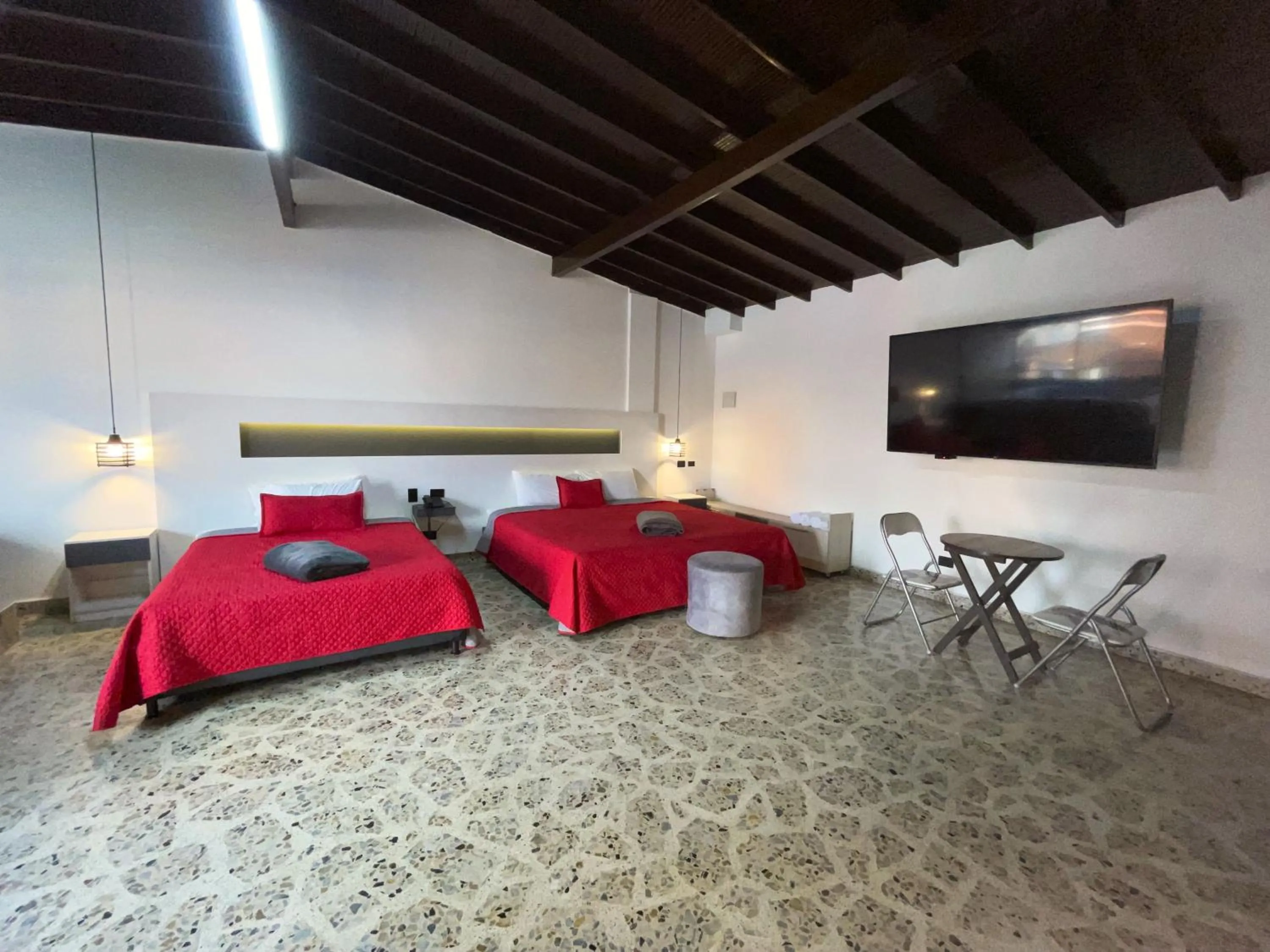 Bedroom, Bed in Hotel Ofix