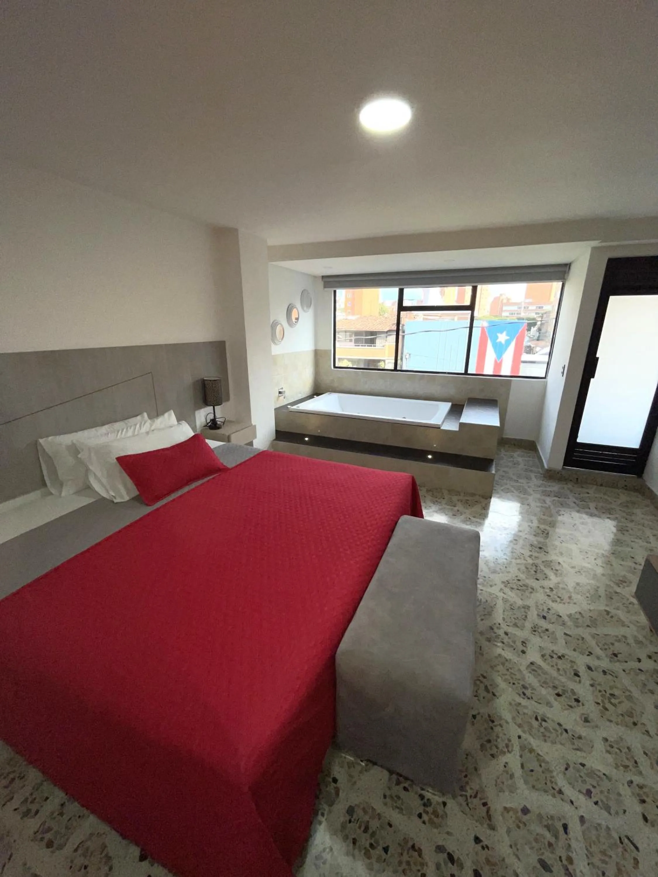 Bedroom, Bed in Hotel Ofix