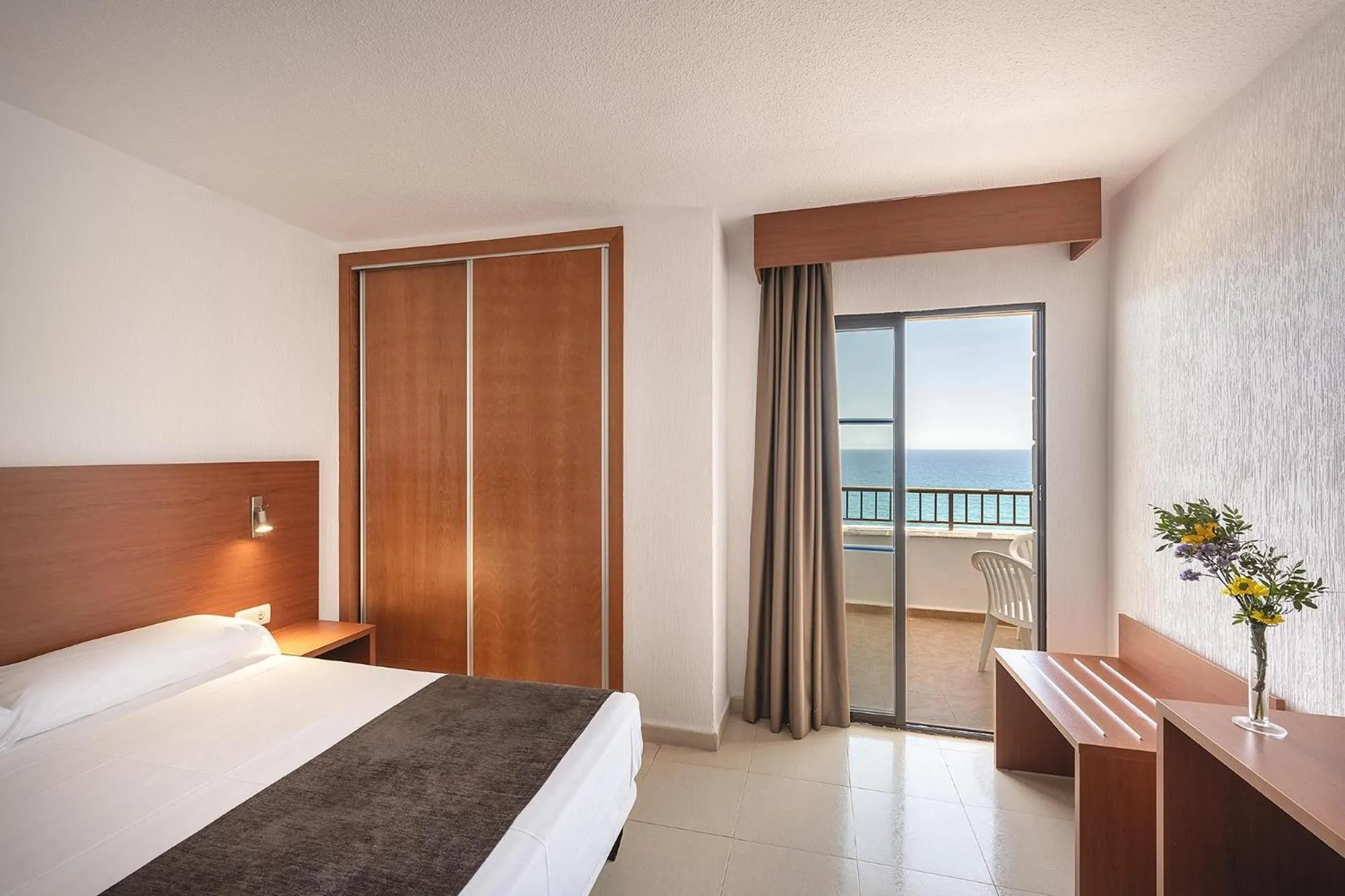 Photo of the whole room, Bed in Hotel Playas de Torrevieja