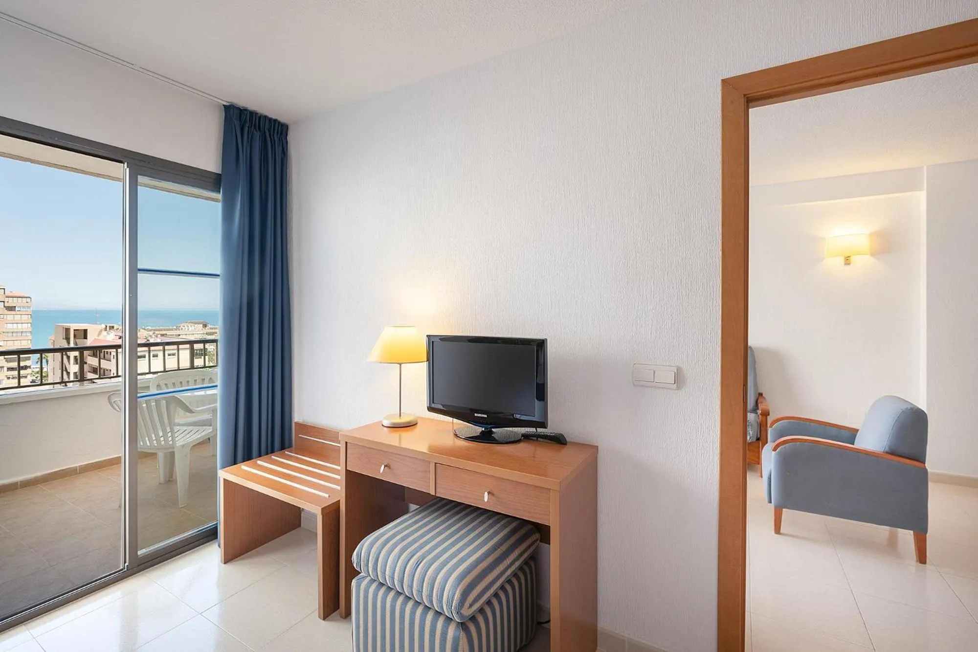 Photo of the whole room in Hotel Playas de Torrevieja