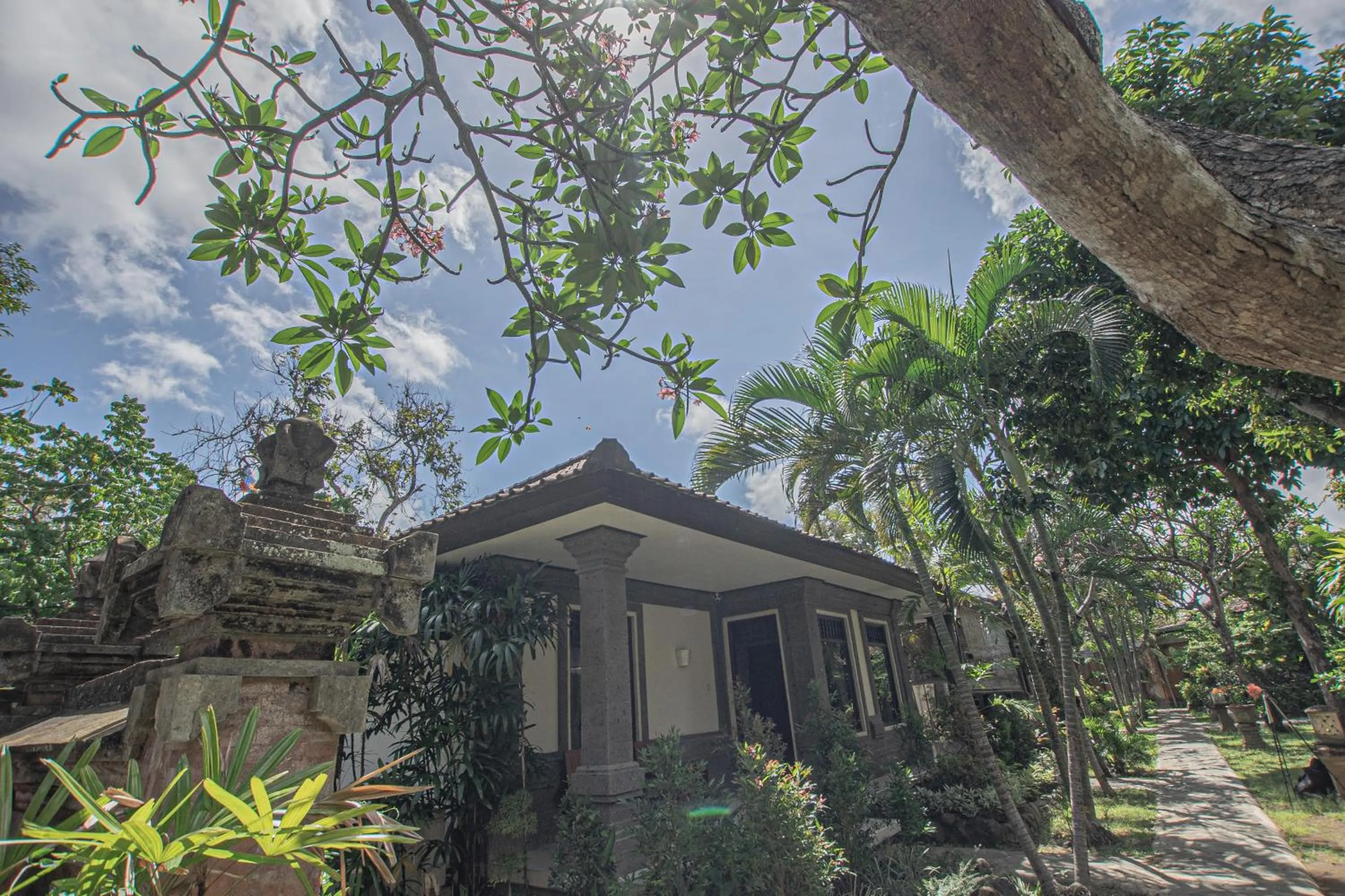 Property building in Panorama Cottages I