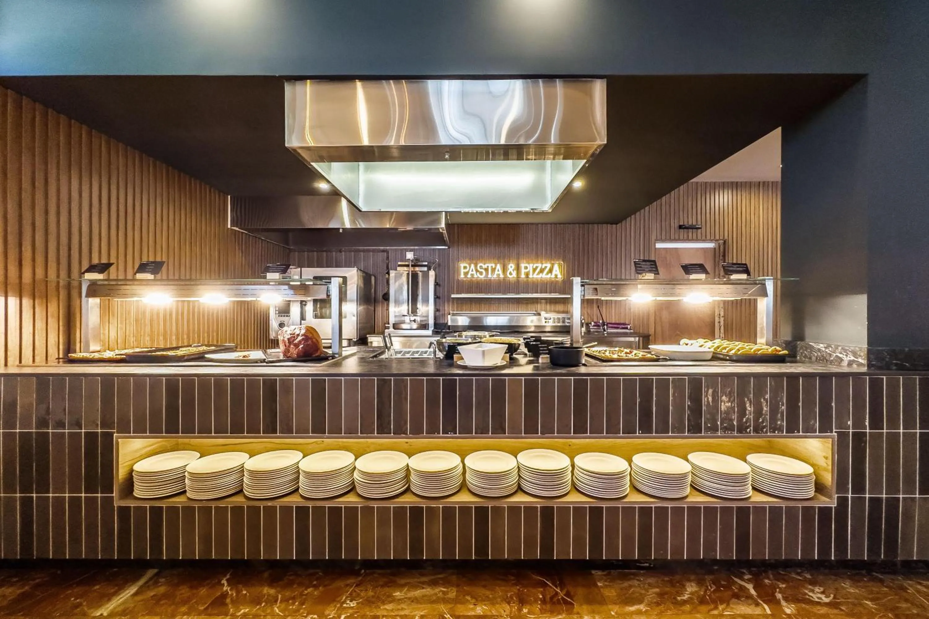 Restaurant/places to eat in THB San Fermín