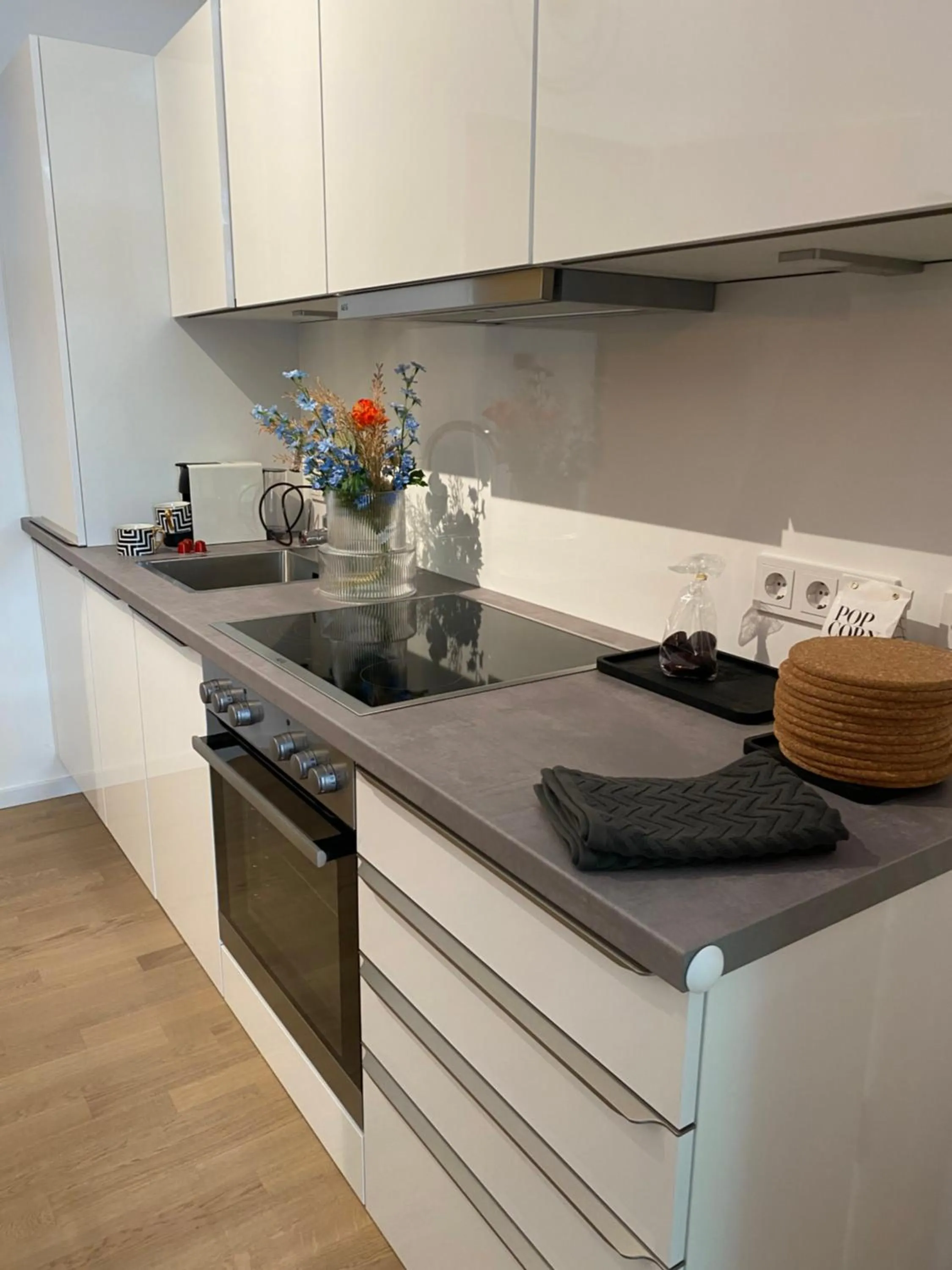 Coffee/tea facilities in Pure Berlin Apartments - Luxury at Pure Living in City Center