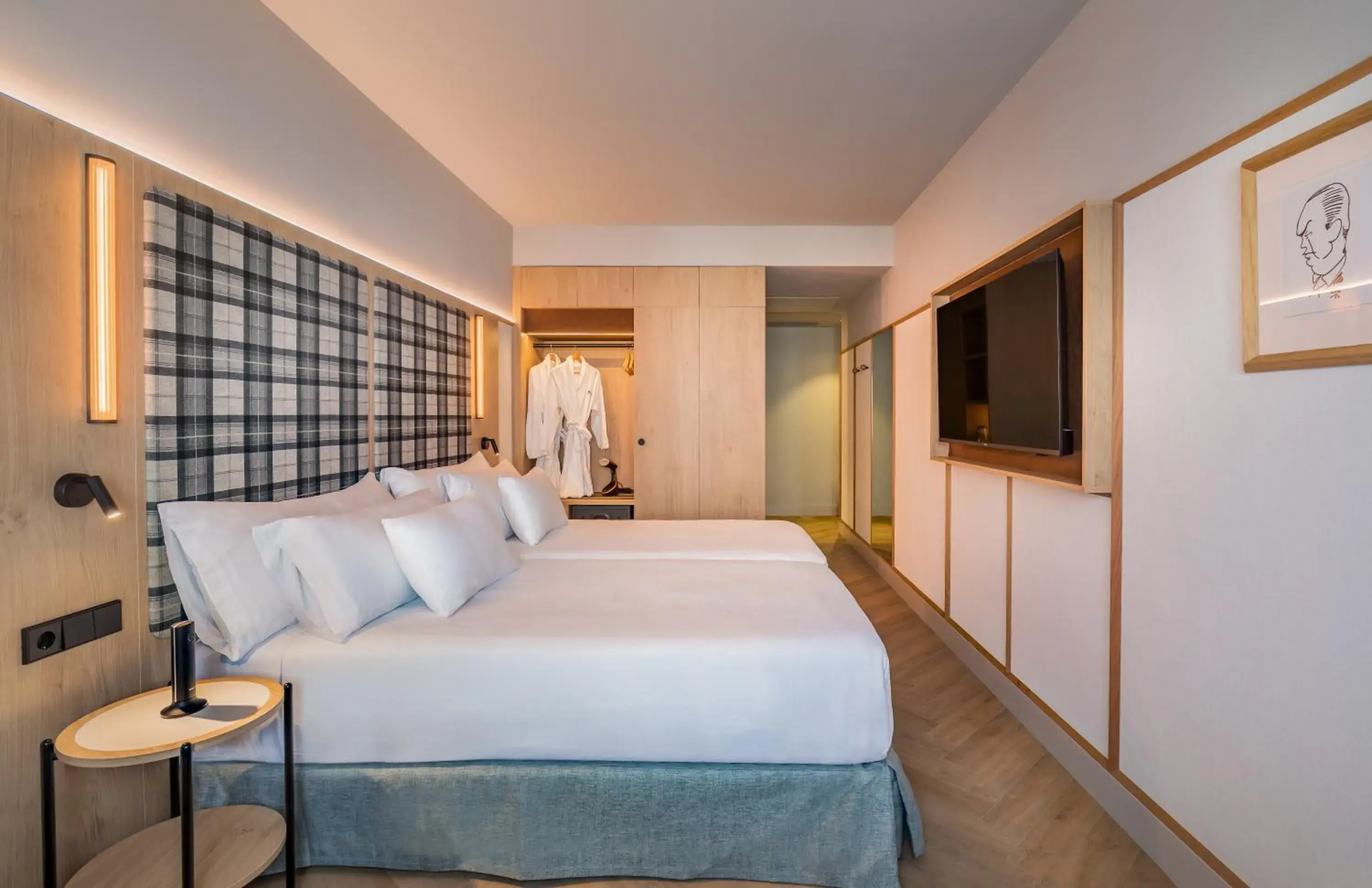 Double Room with Balcony in Barcelo Valladolid Double Room with Balcony in Barcelo Valladolid