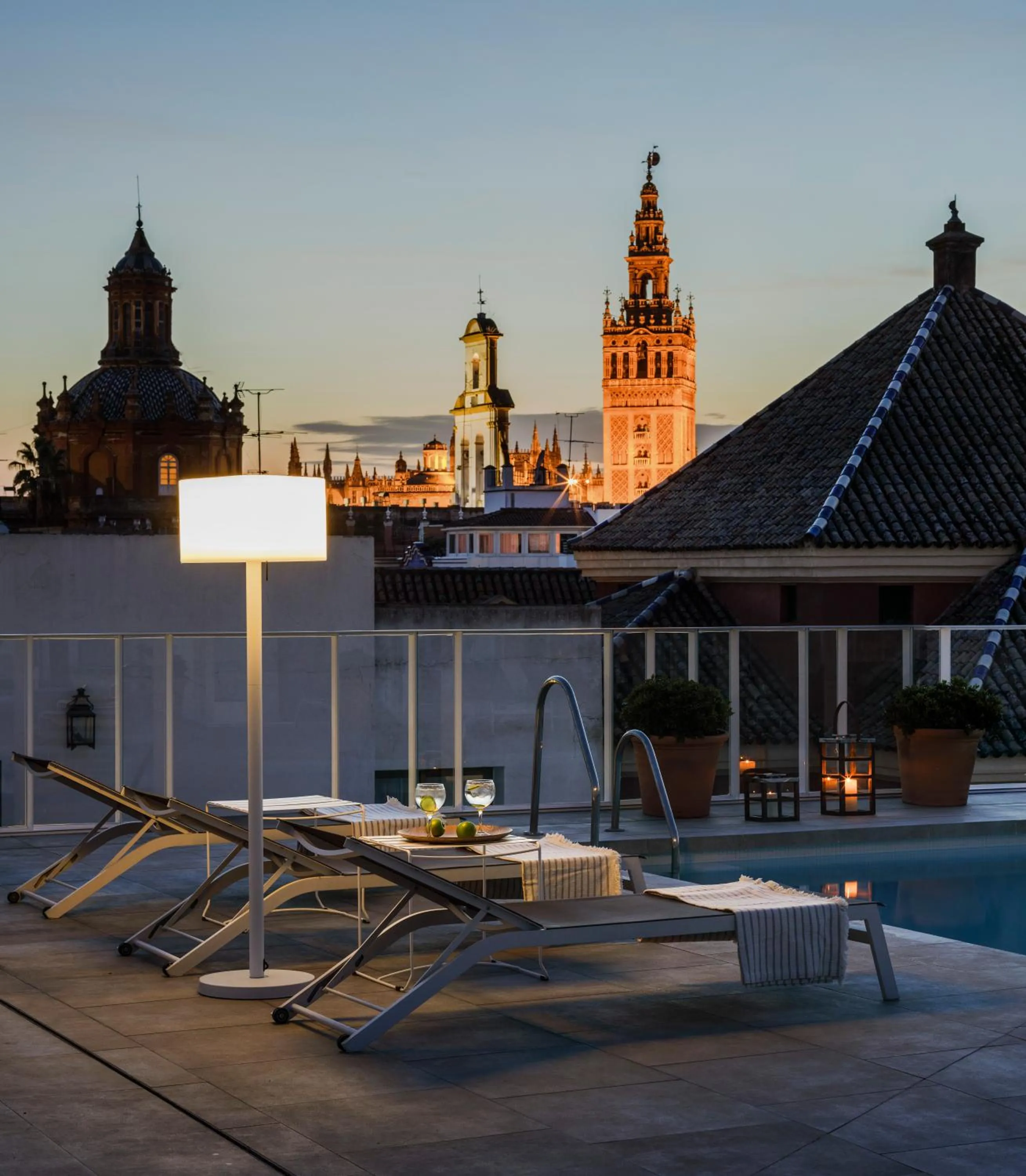 Pool view in Hotel Fernando III