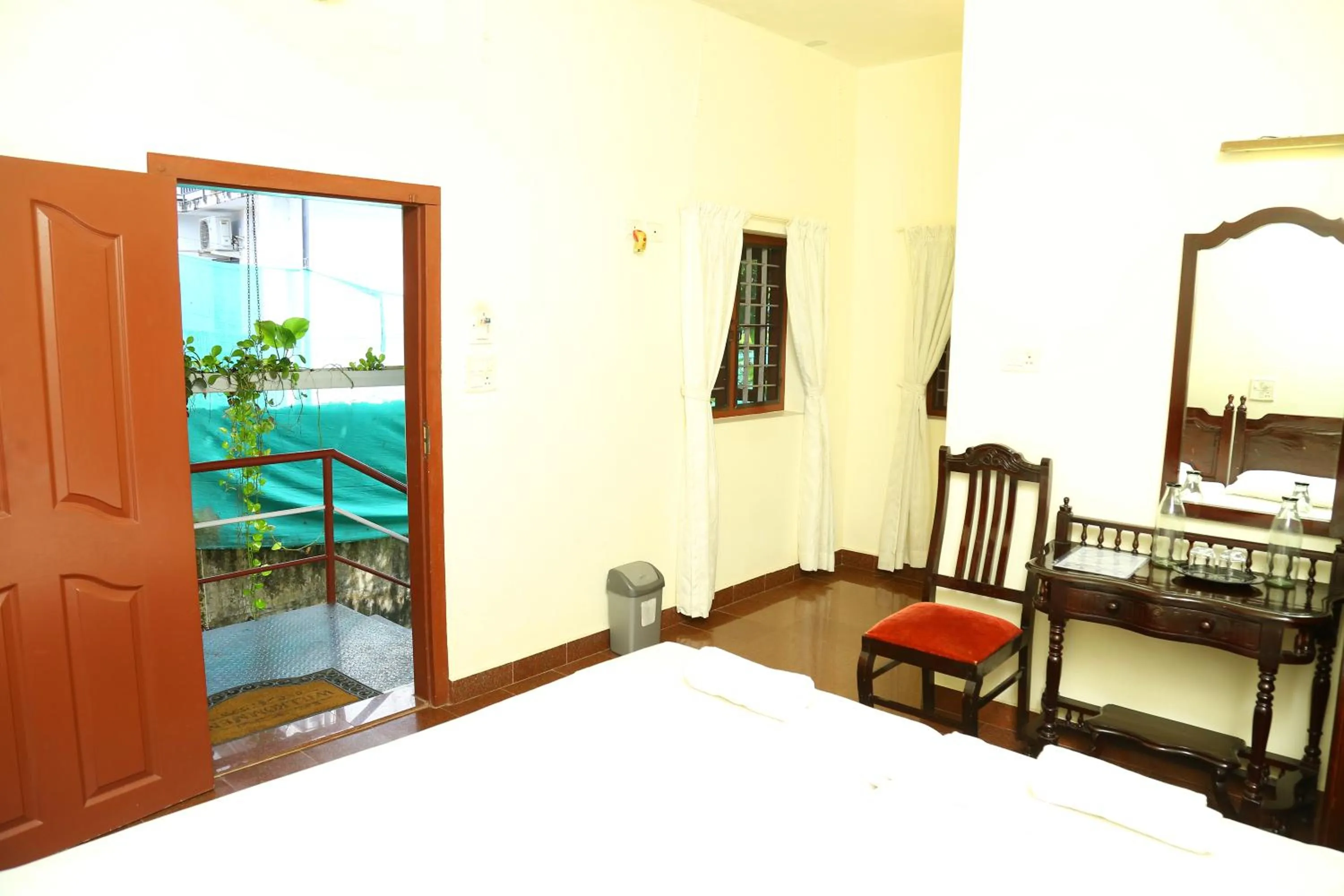 Photo of the whole room, Bed in Walton's Homestay, Fort Cochin