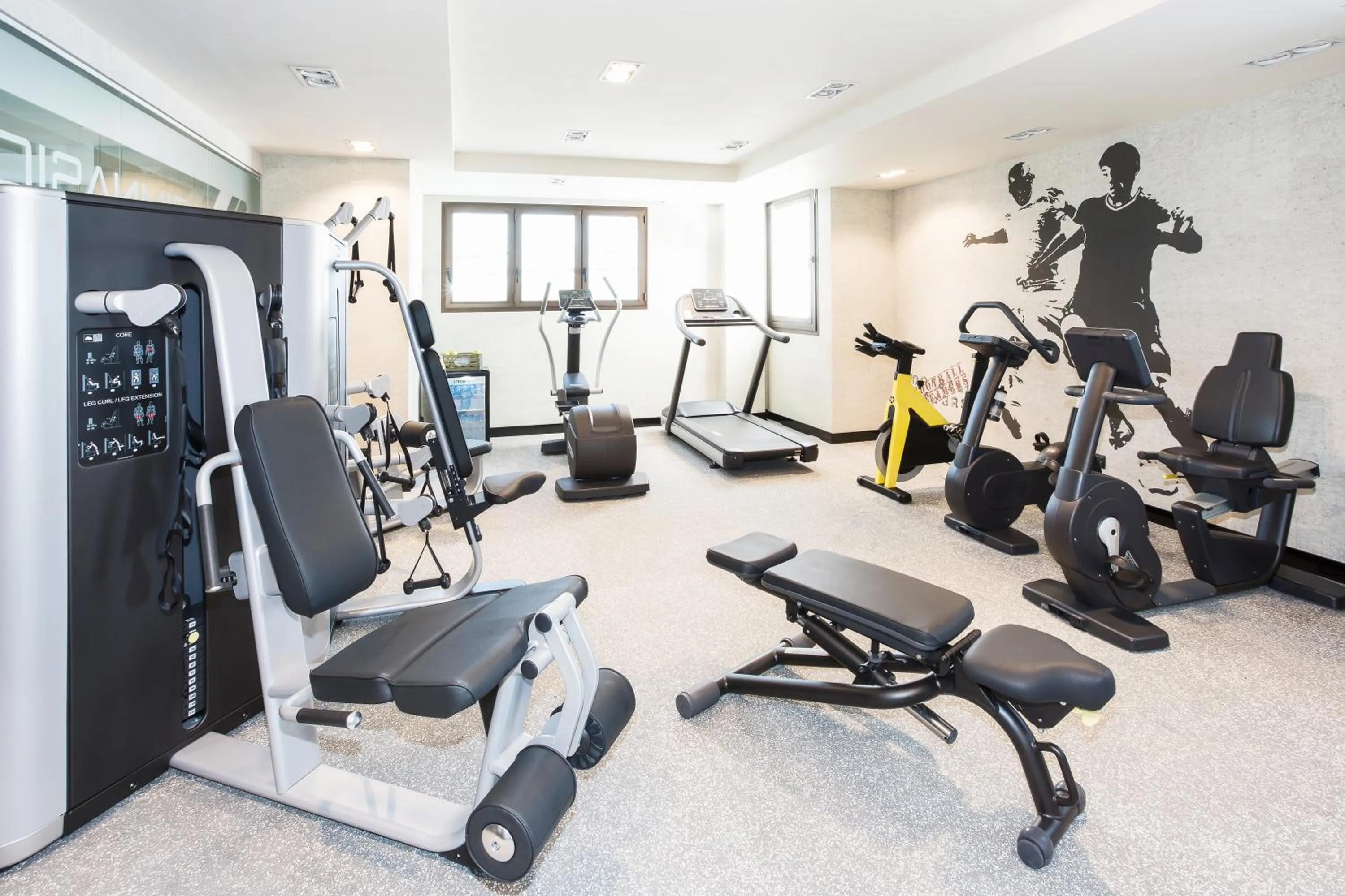 Fitness centre/facilities in Novotel Madrid Center