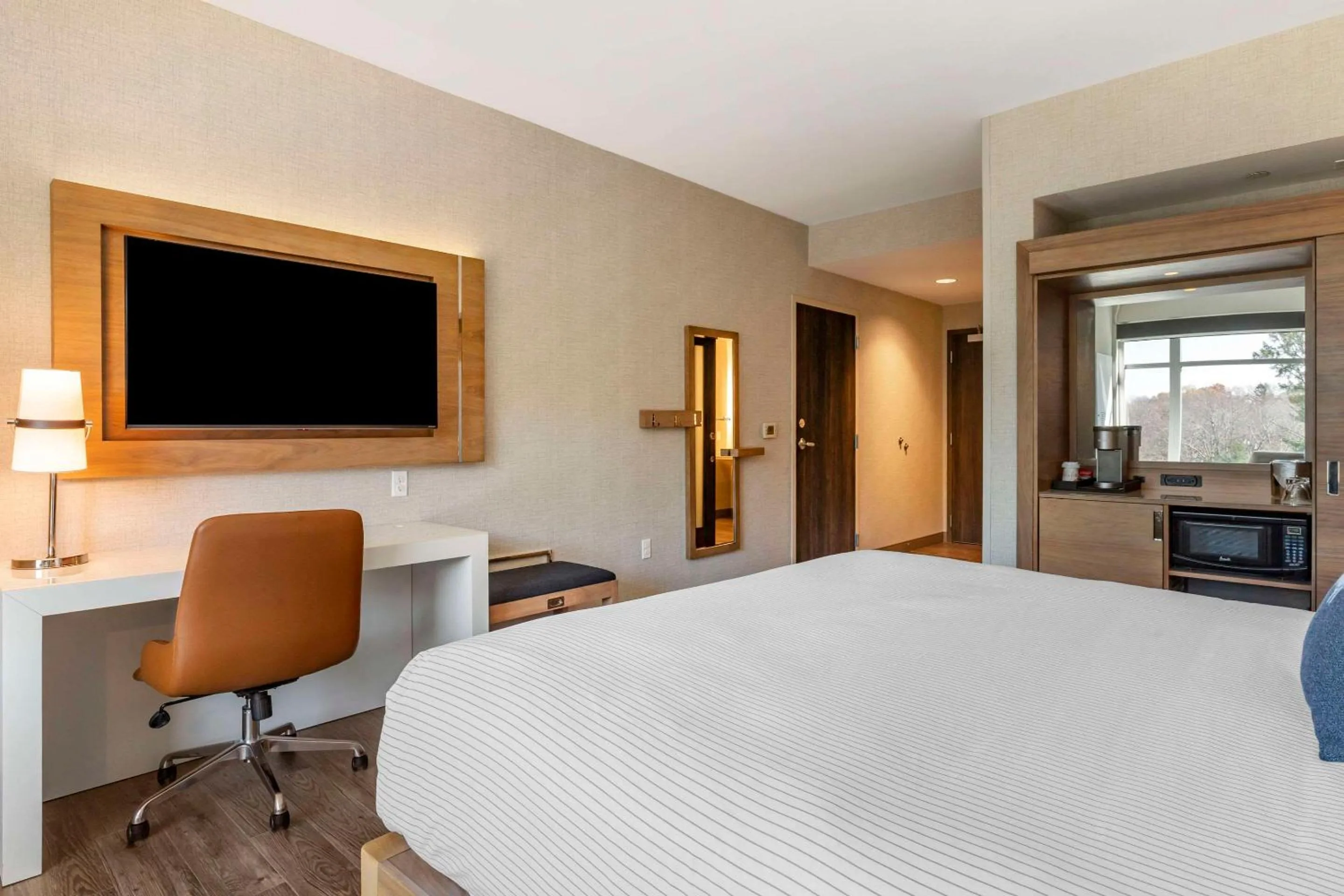 Bedroom in Cambria Hotel Manchester South Windsor