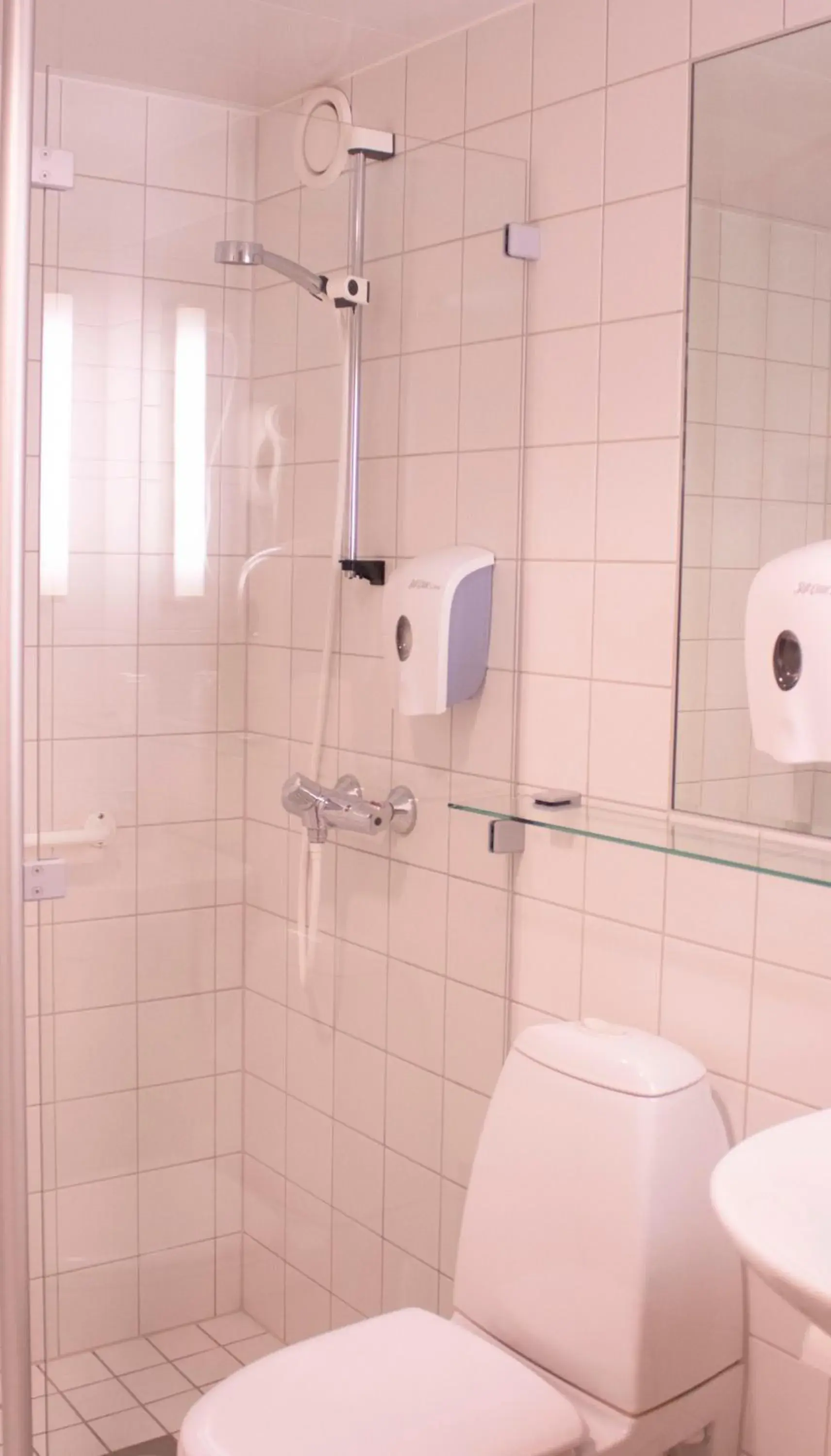 Standard Double Room in Ullevål Hotel Standard Double Room in Ullevål Hotel