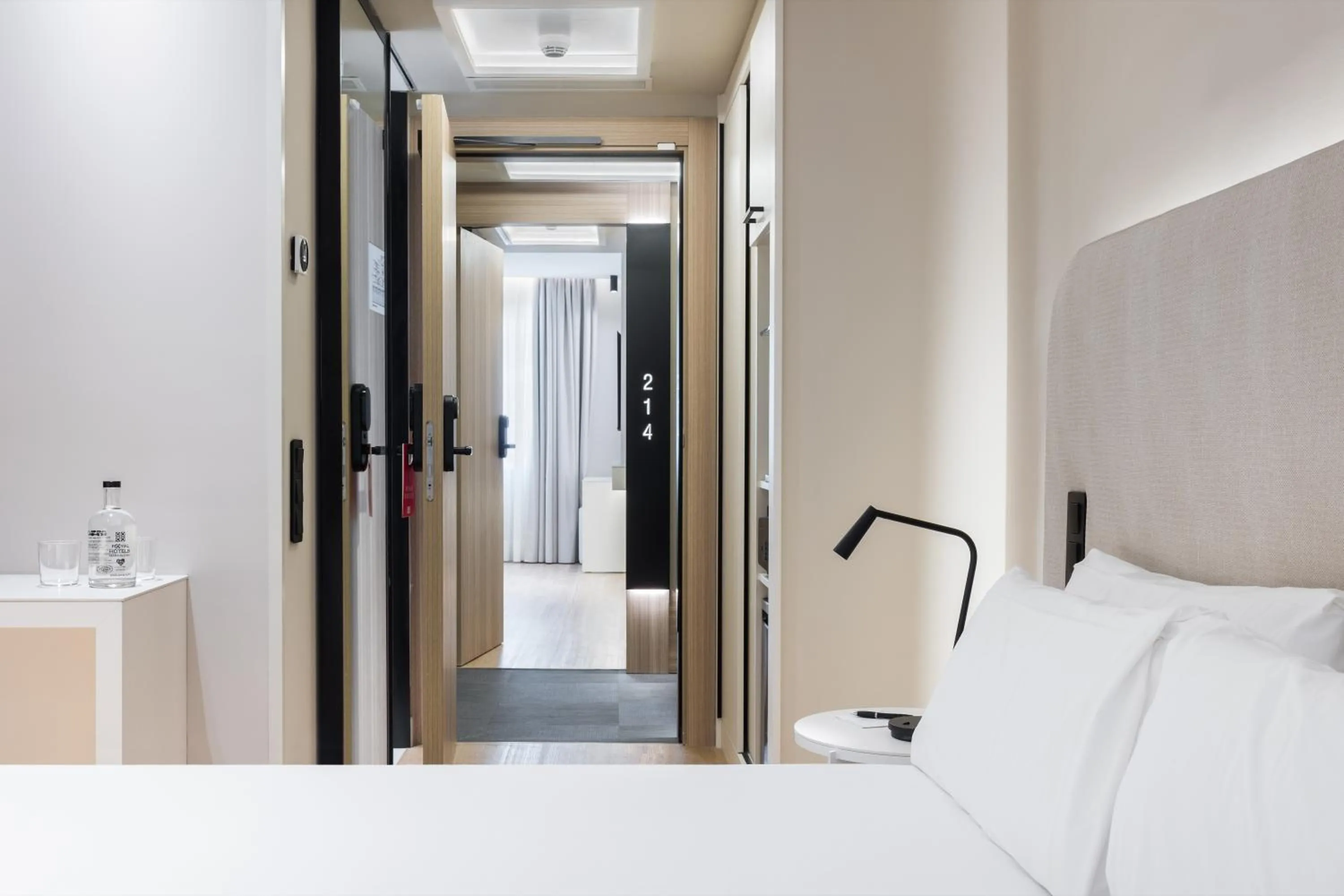 Bed in Royal Ramblas