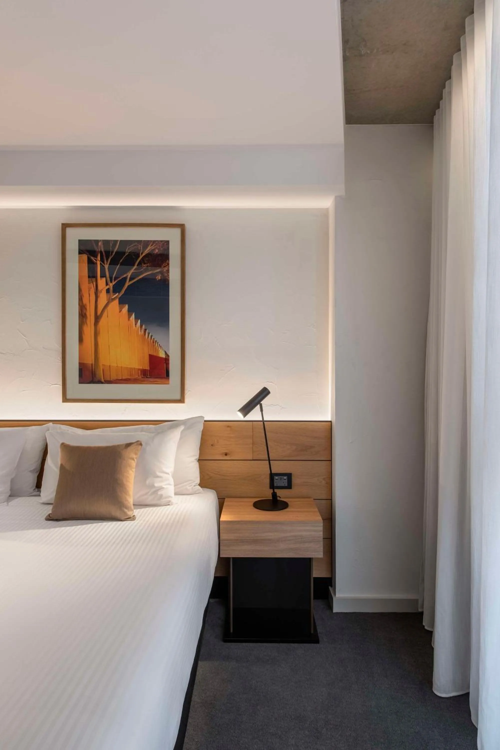 Bedroom, Bed in Vibe Hotel Adelaide