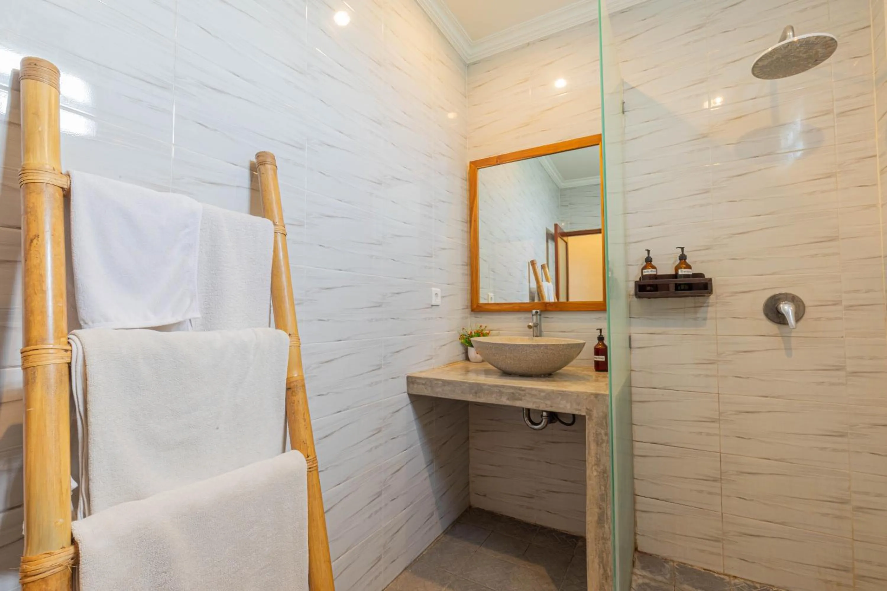 Toilet in Frangipani House and Spa by ecommerceloka