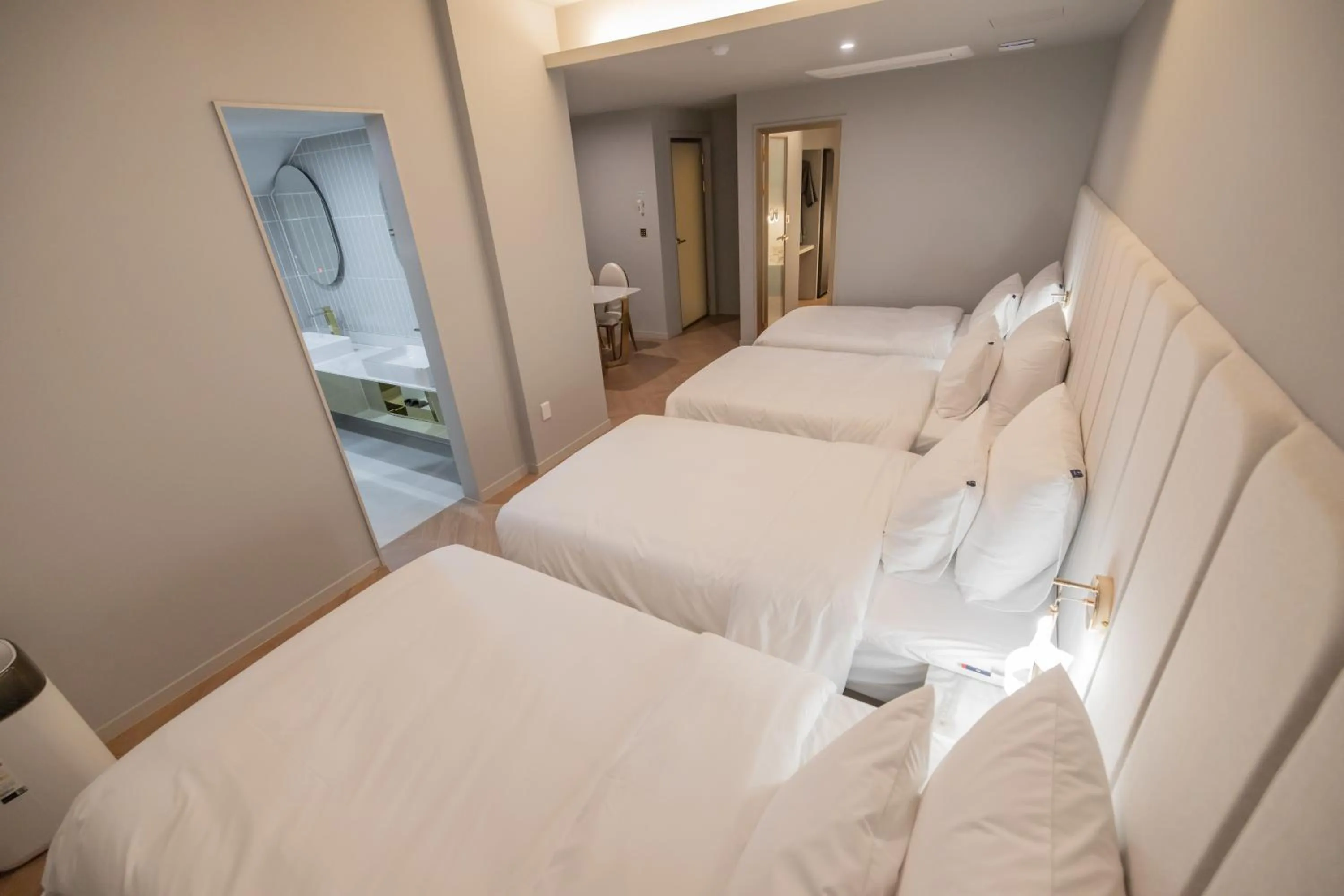 Bed in Denbasta Hotel Heritage