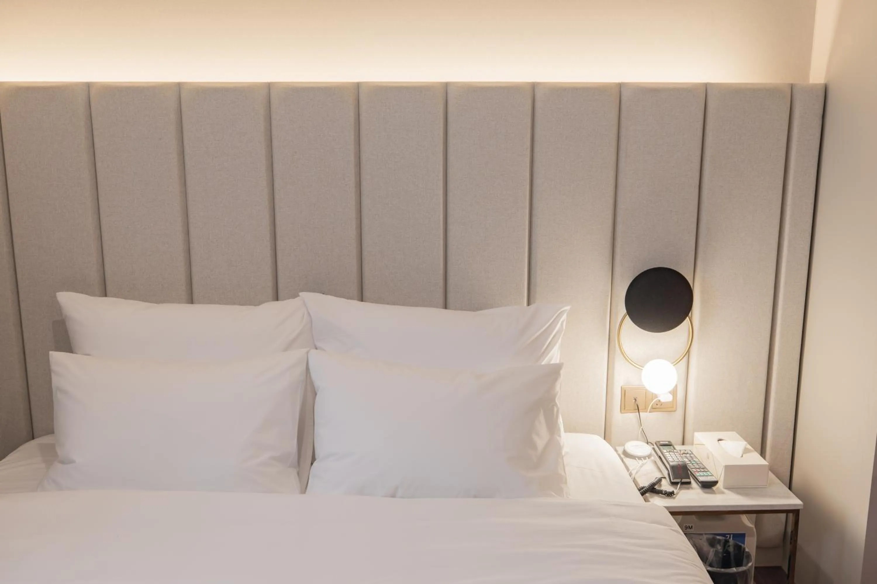 Bed in Denbasta Hotel Heritage