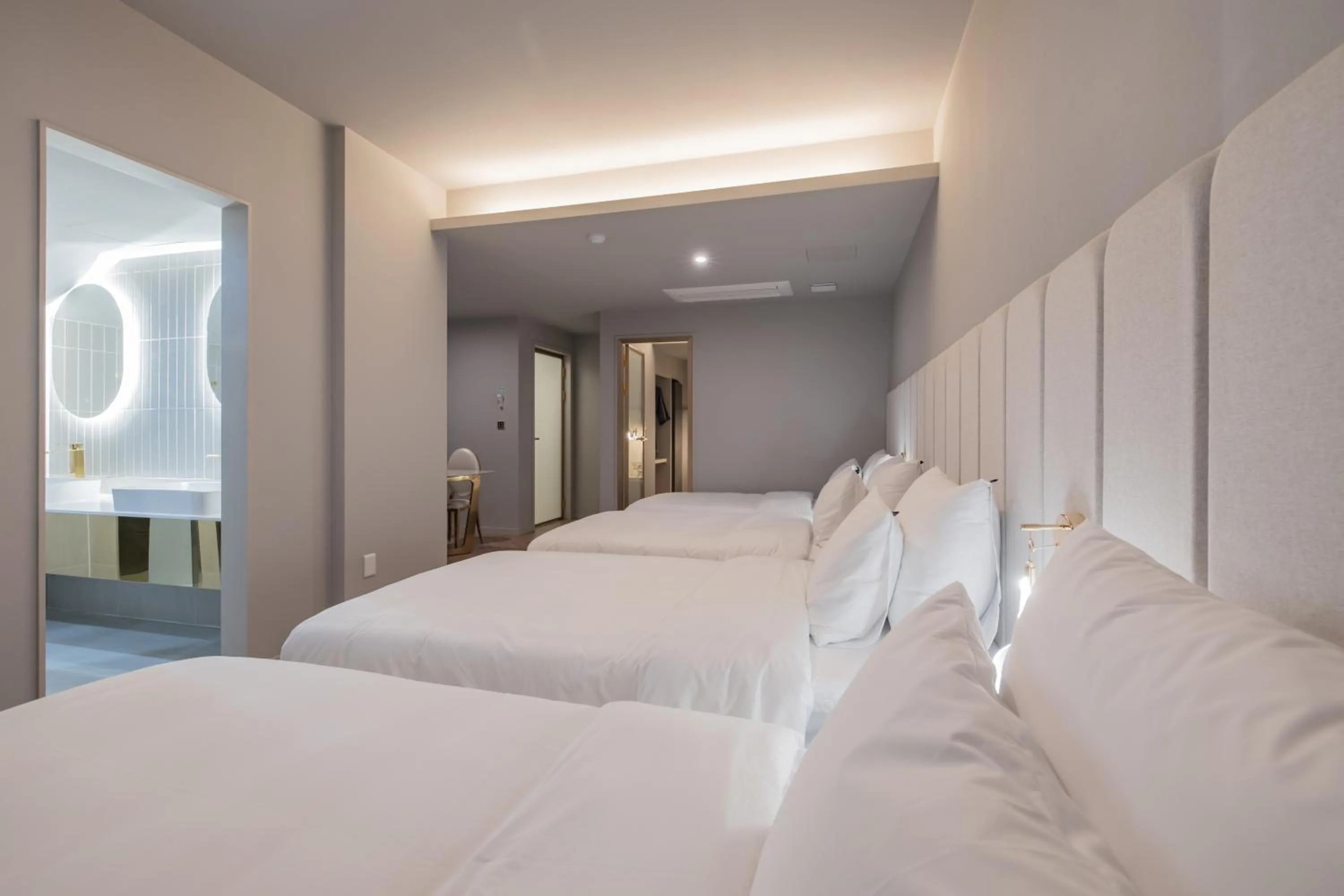 Bed in Denbasta Hotel Heritage