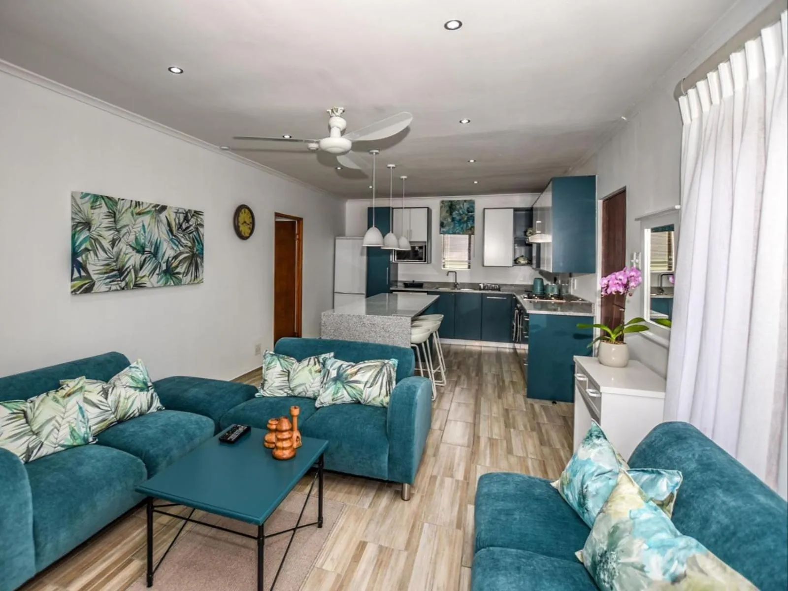 Kitchen or kitchenette in Penny's Place on Greenway