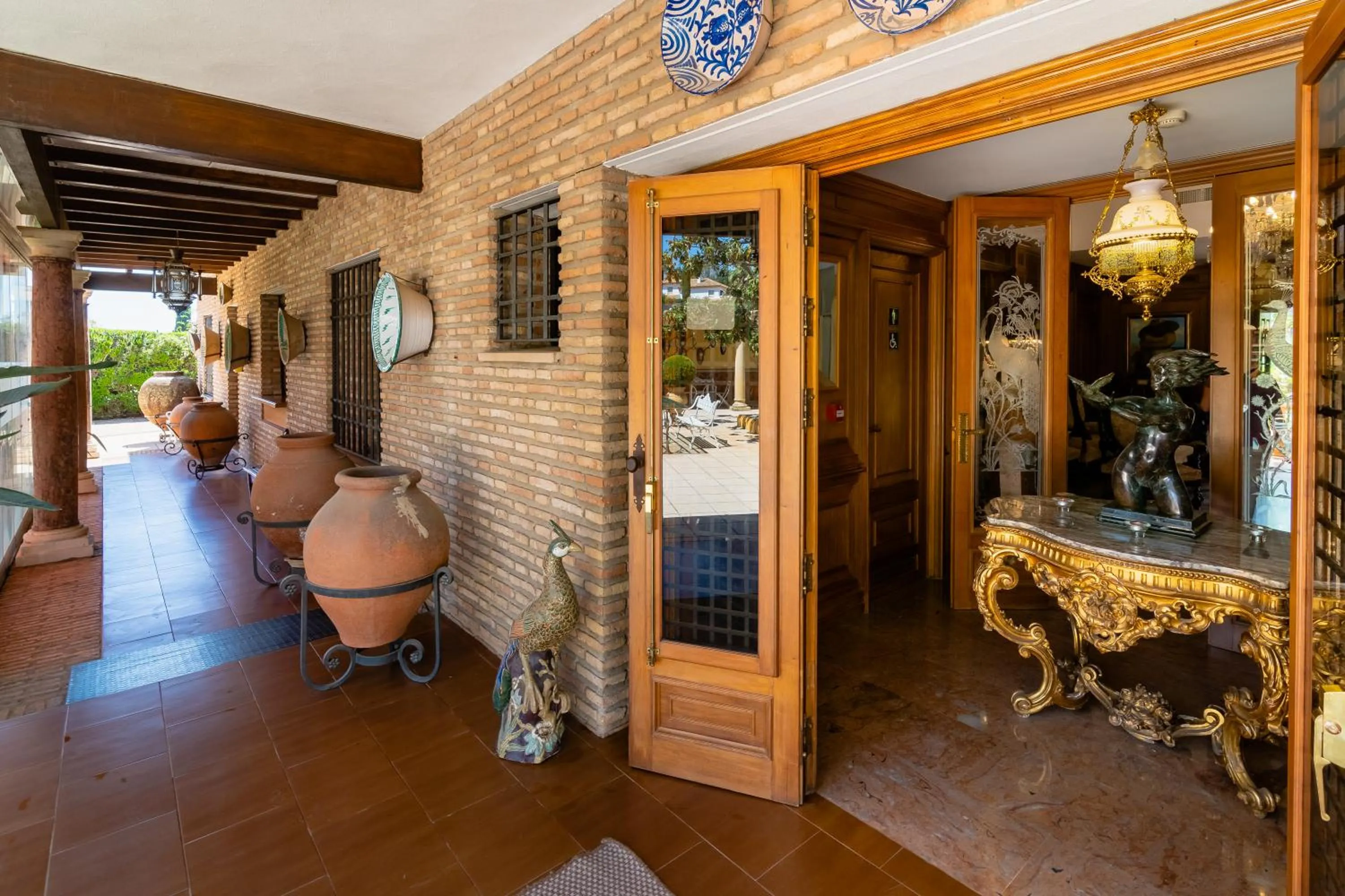 Patio in Hotel Riad Arruzafa