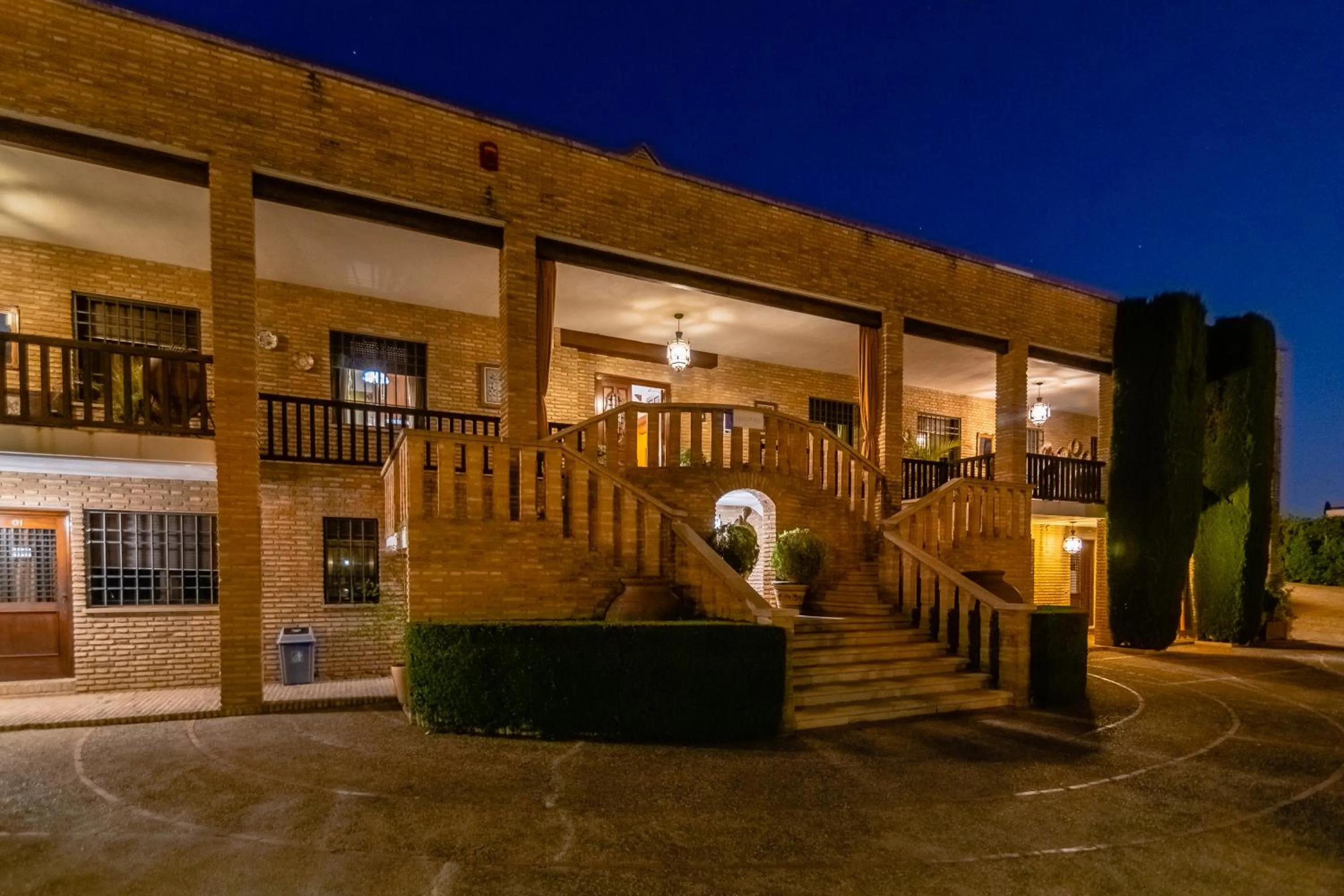 Night in Hotel Riad Arruzafa