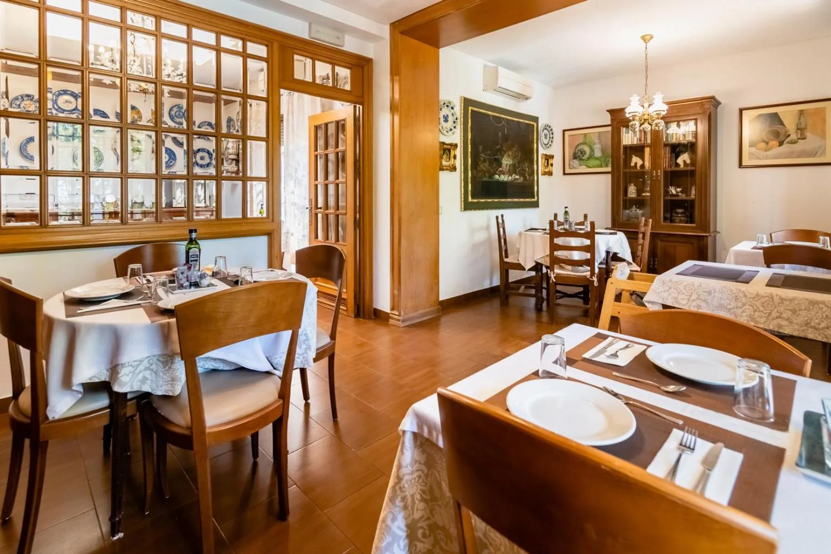 Breakfast in Hotel Riad Arruzafa