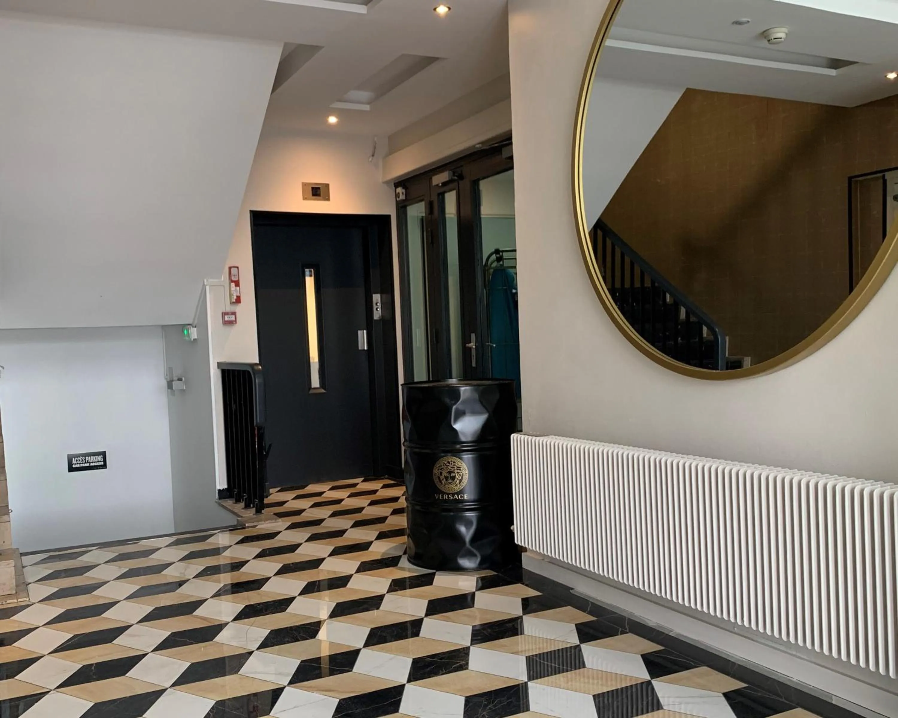 Lobby or reception in Hôtel d'Angleterre Rouen Centre Gare