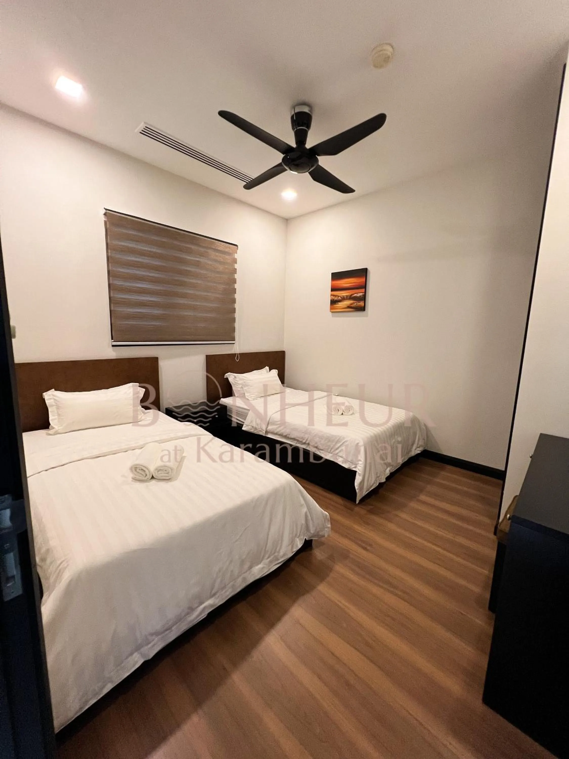 Bed in Bonheur at Karambunai