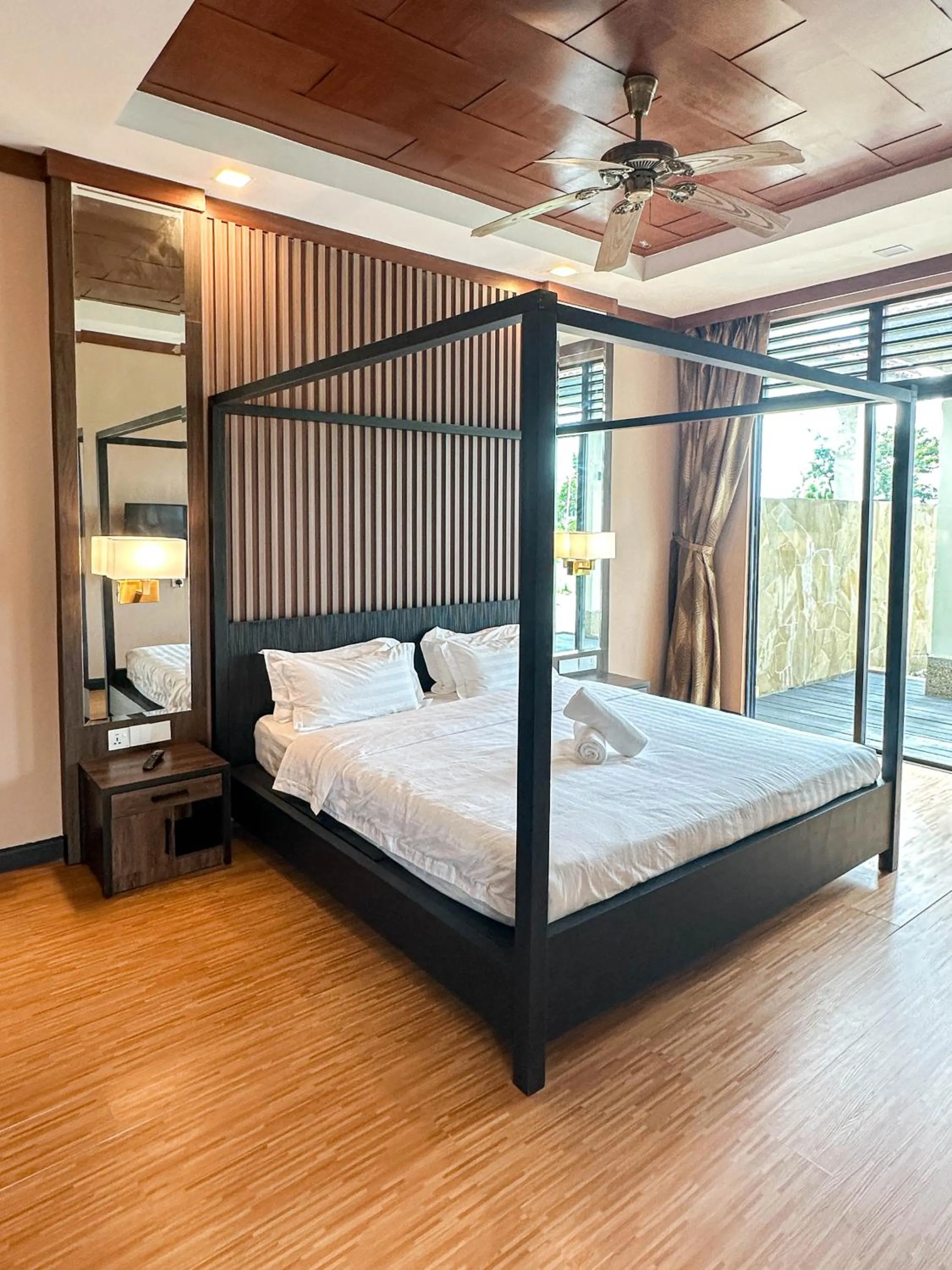 Bed in Bonheur at Karambunai