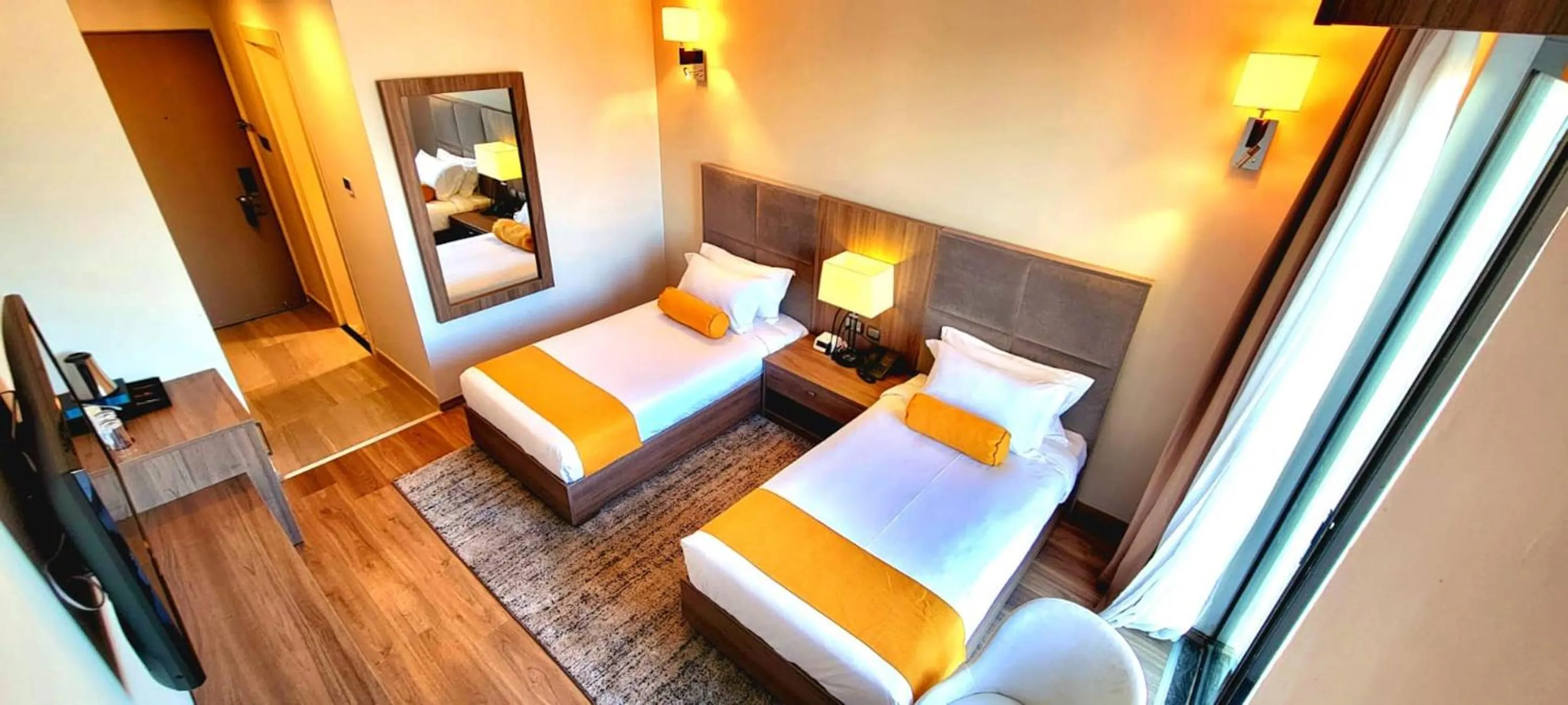 Bedroom, Bed in TH BonRoyal Hotel