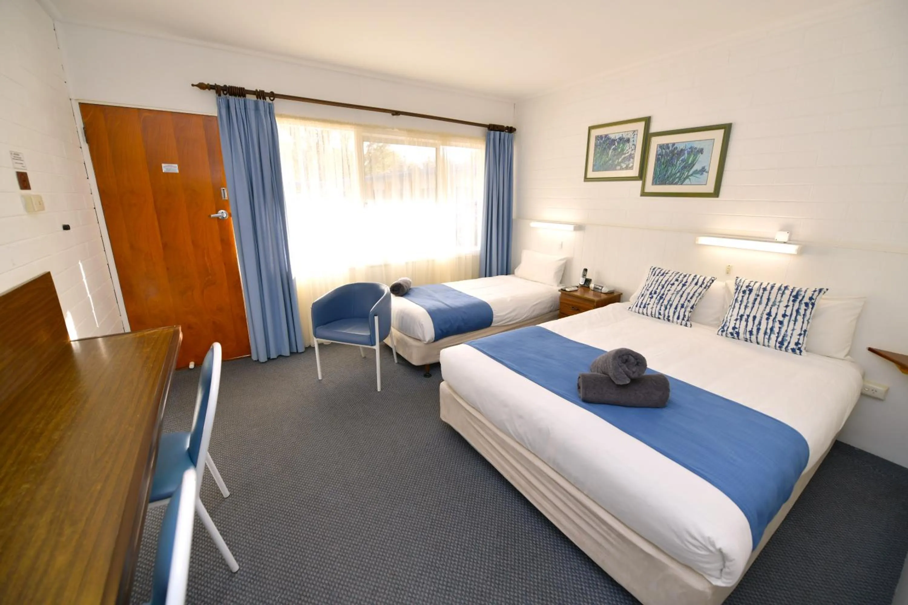 Bed in Sturt Motel Balranald