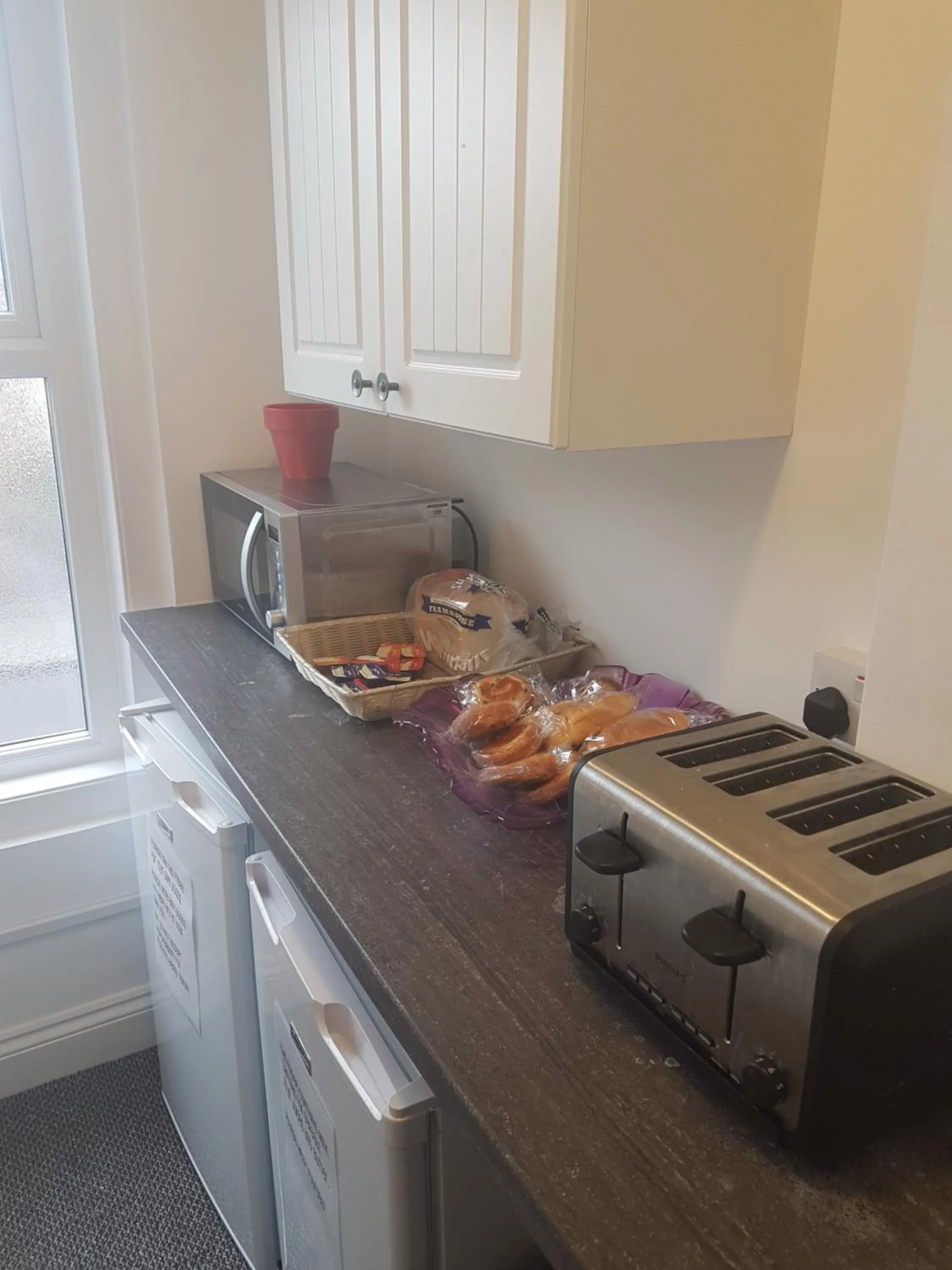 Communal kitchen in The Flowerpot