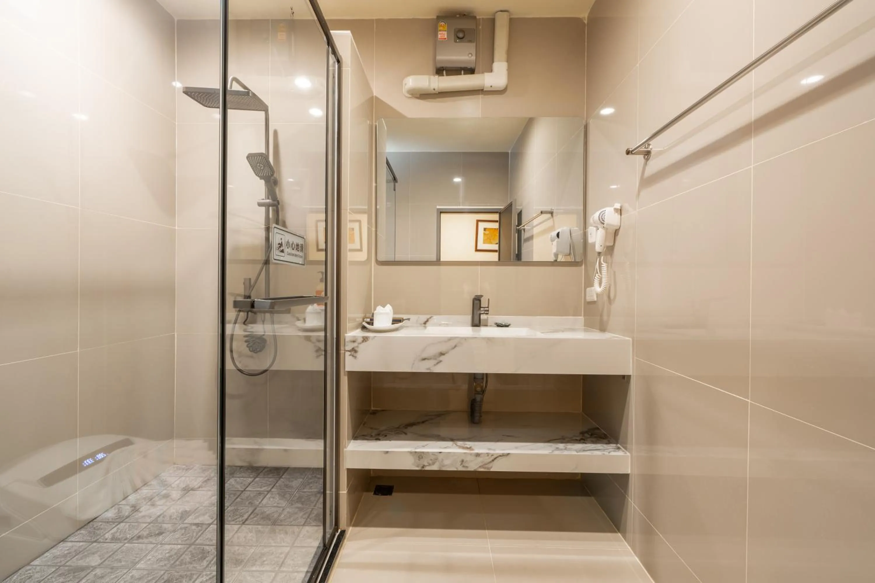 Shower in Phuket Leelavadee Hua Ting Resort